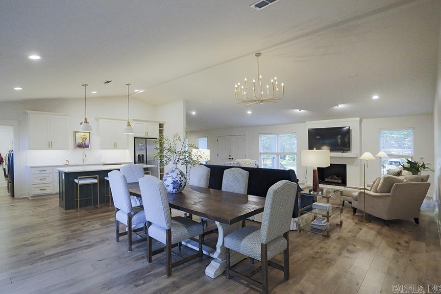 KINGWOOD PLACE - Residential