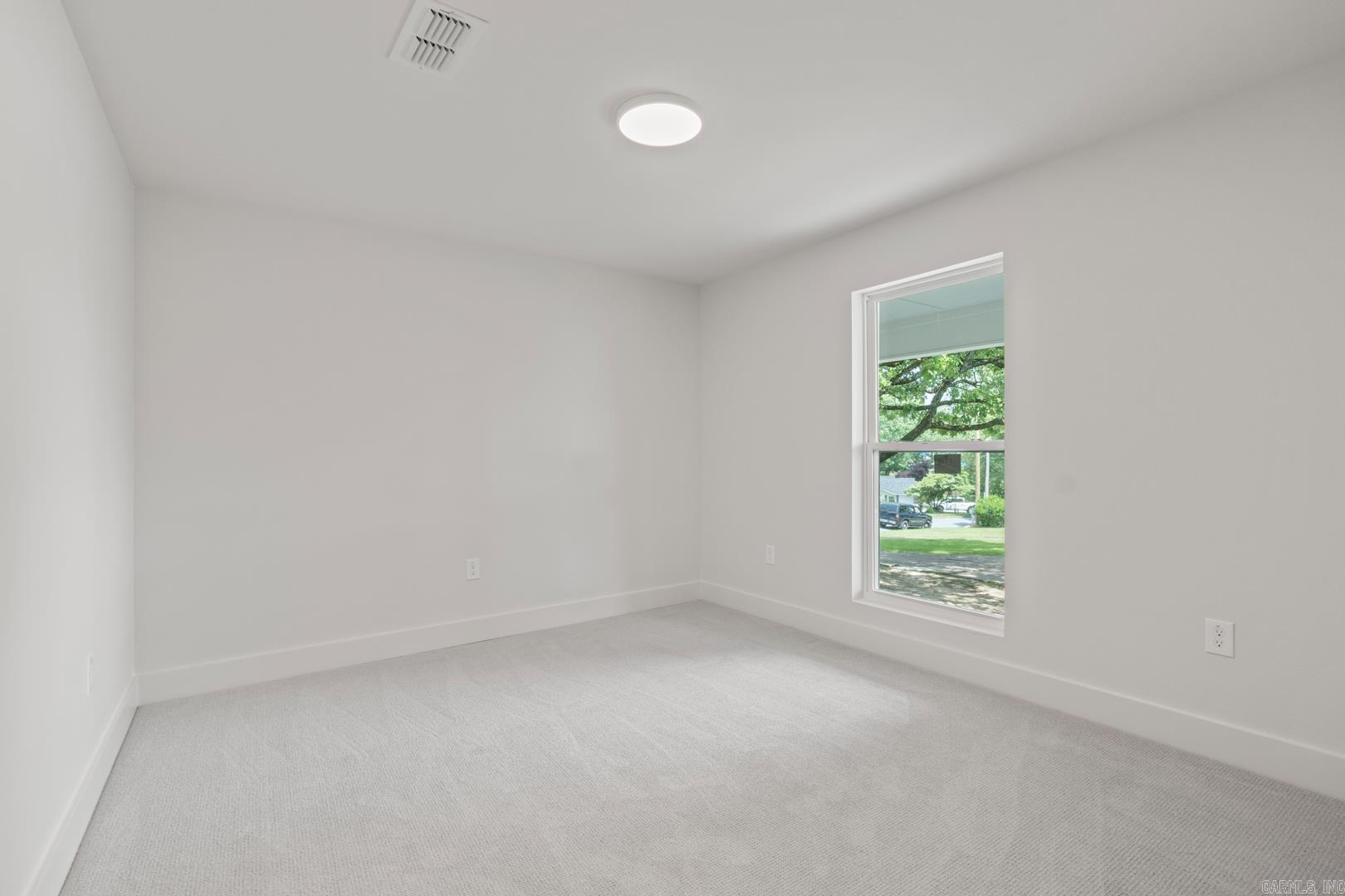 KINGWOOD PLACE - Residential
