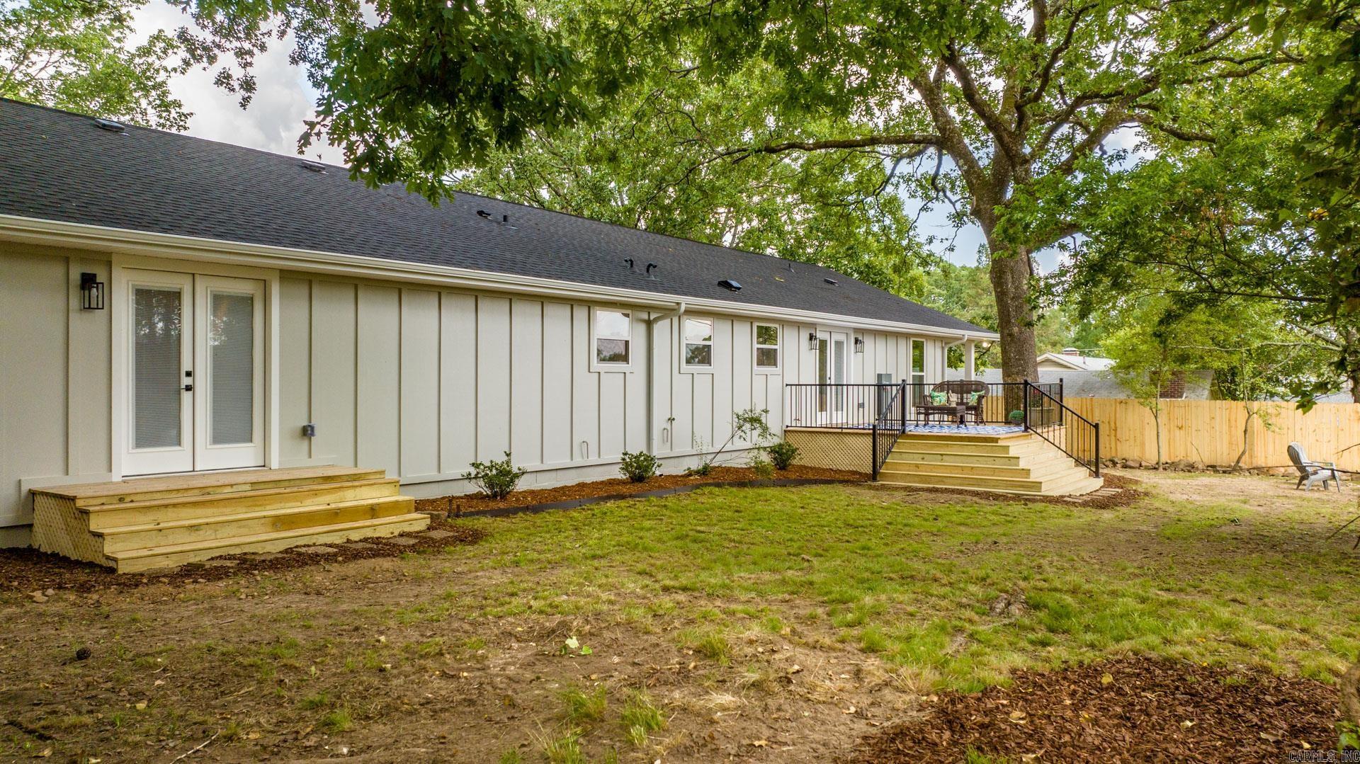 KINGWOOD PLACE - Residential