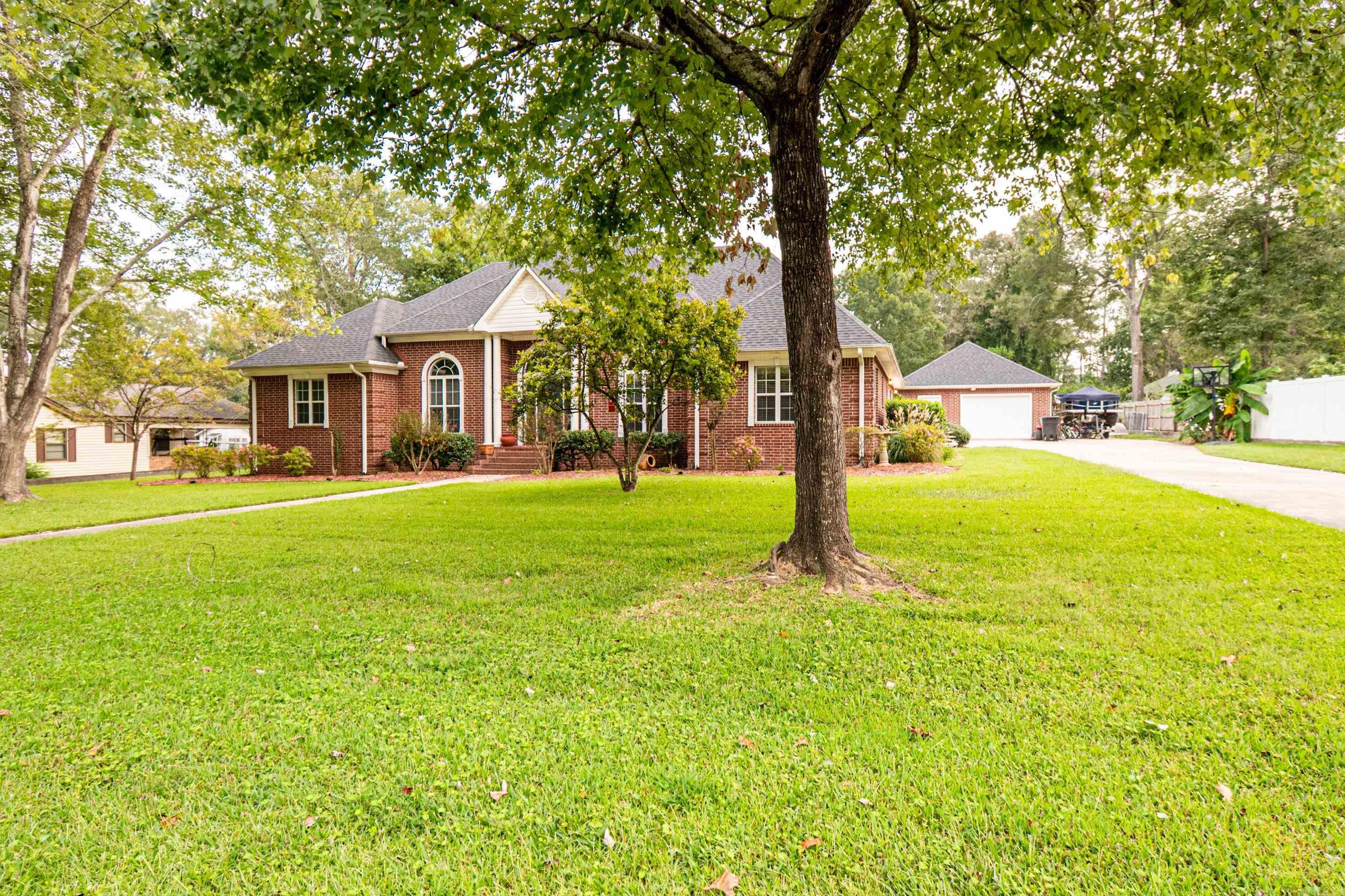 Pershing Heights - Residential