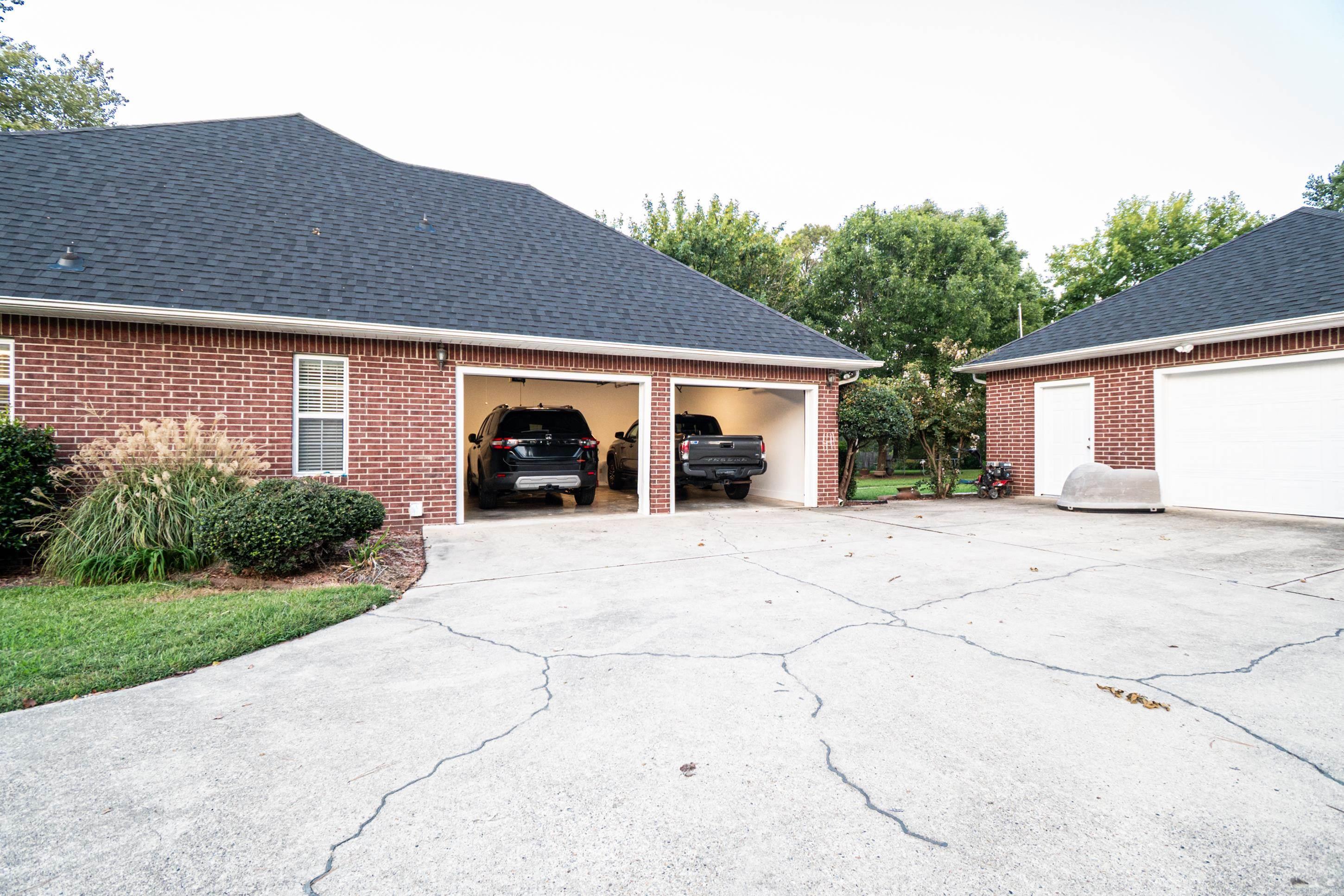 Pershing Heights - Residential