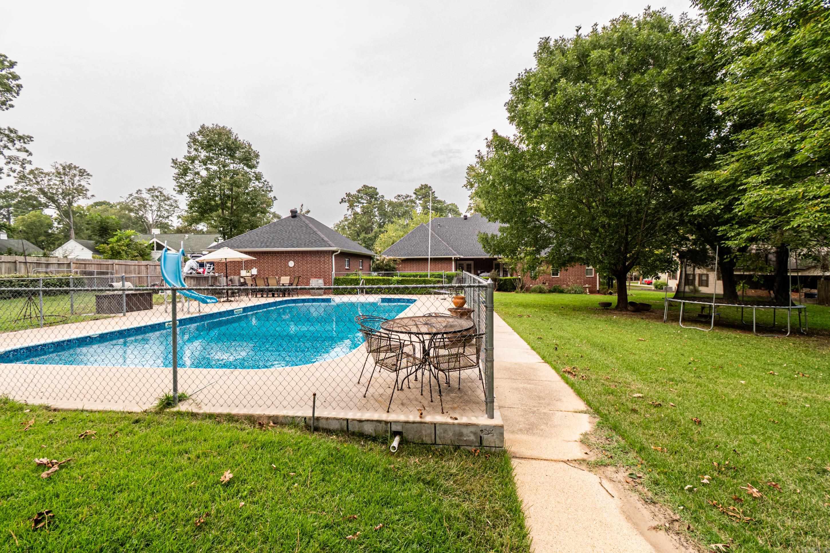 Pershing Heights - Residential