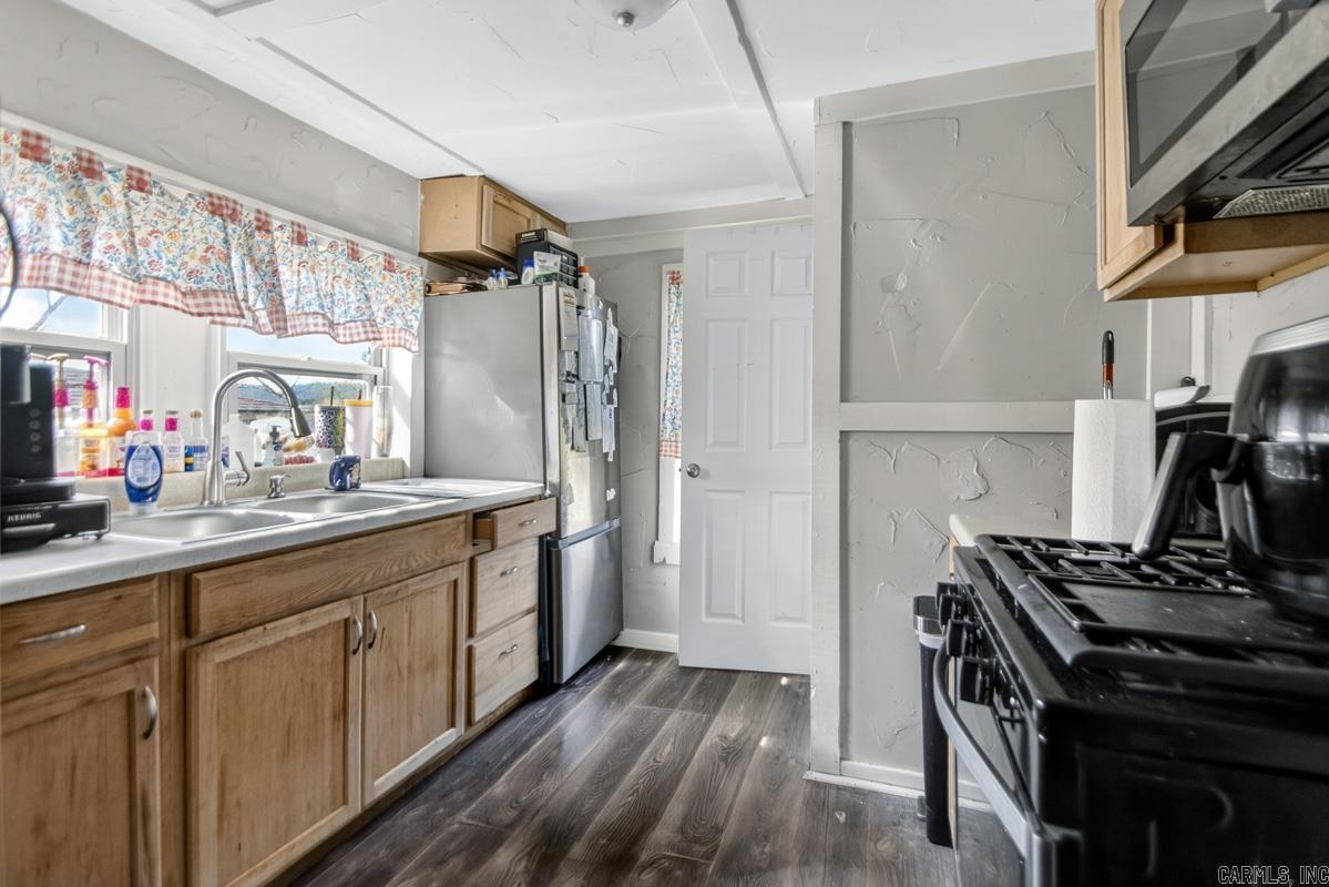 VISTA HEIGHTS - Residential