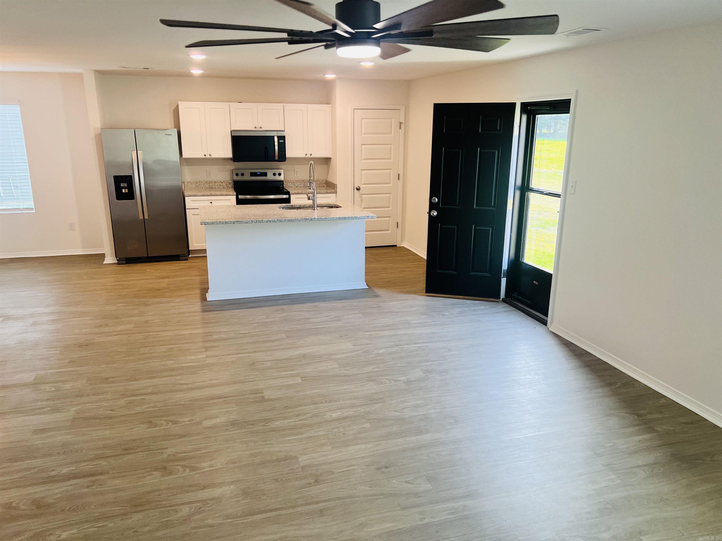 MOONLIGHT MEADOWS PHASE 1 - Residential