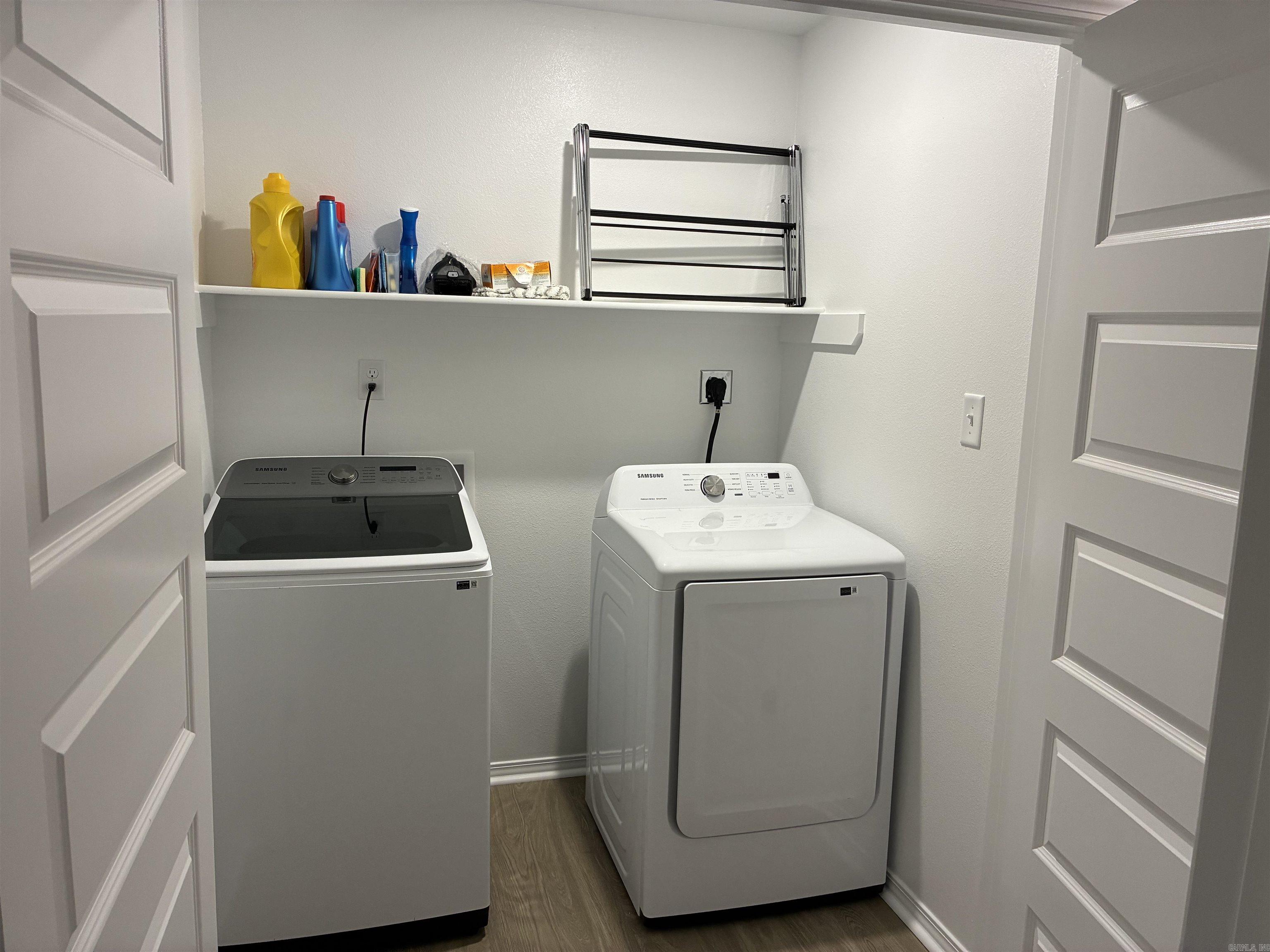 MOONLIGHT MEADOWS PHASE 1 - Residential