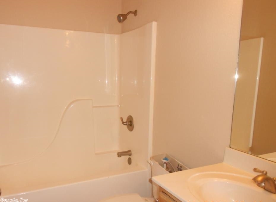 Brentwood Villas - Residential