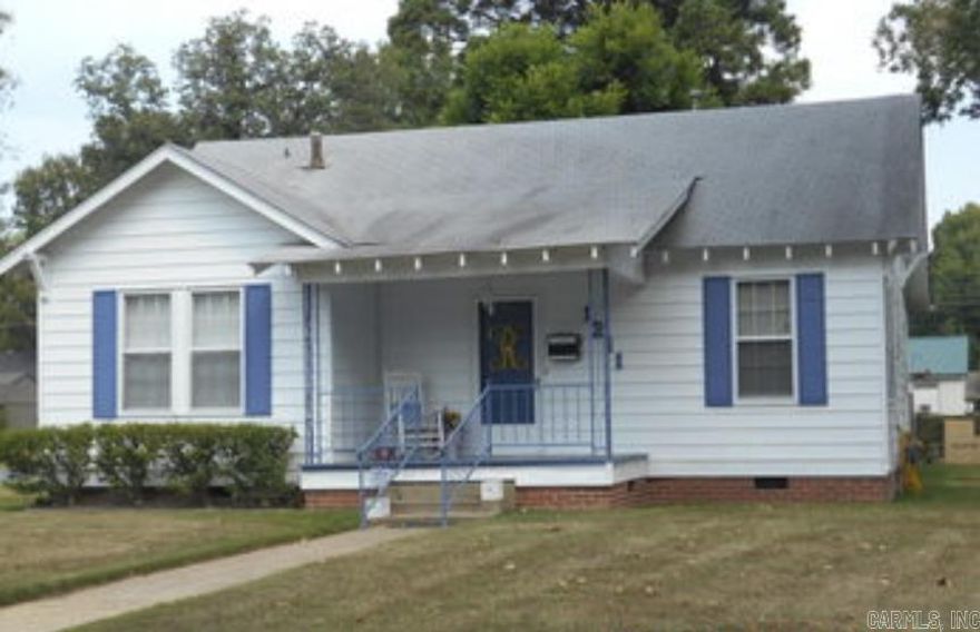 This 3 bedroom, 1 bathroom house, being sold "AS IS," offers a unique opportunity for buyers with a vision. Whether you're an experienced renovator or a first-time buyer with a creative eye, this house holds the potential for a truly special living space. With the right vision and renovations, this property can become not only your dream home but a wise investment. Don't miss the chance to make this house your own! Contact us today to schedule a viewing and discover the possibilities that await you in this fixer-upper.................... AGENTS SEE REMARKS