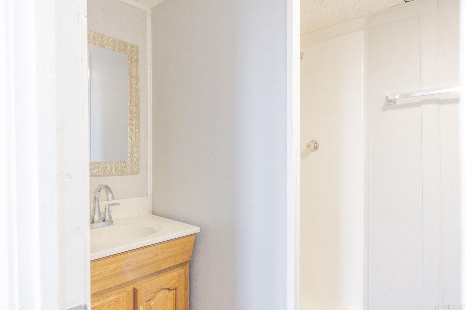 BLOOMFIELD HILLS - Residential