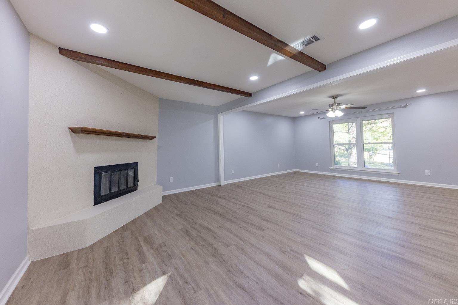 BLOOMFIELD HILLS - Residential