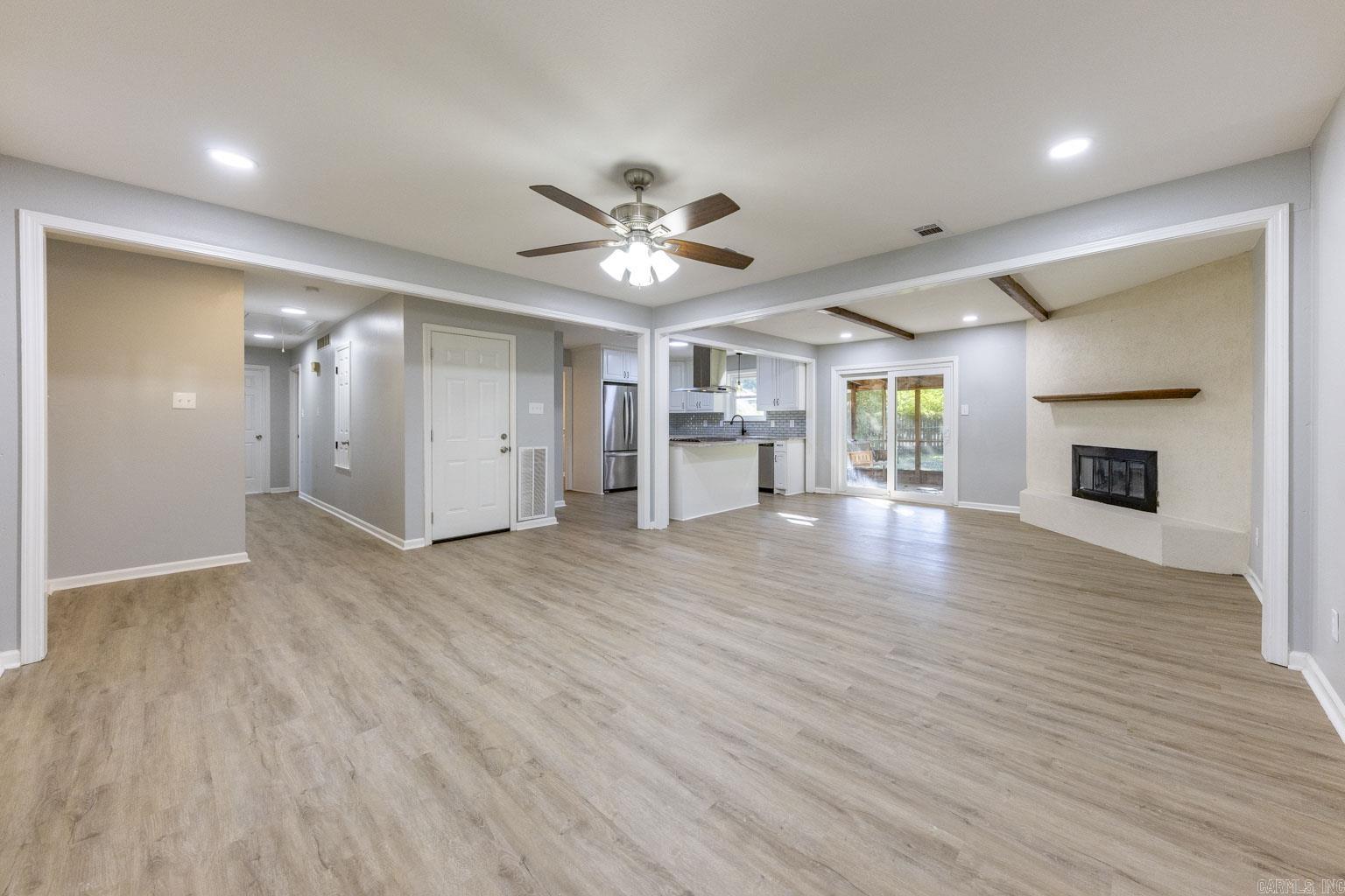 BLOOMFIELD HILLS - Residential