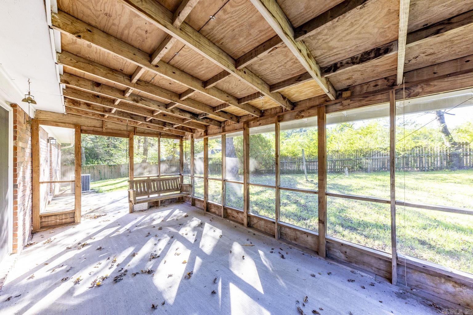 BLOOMFIELD HILLS - Residential