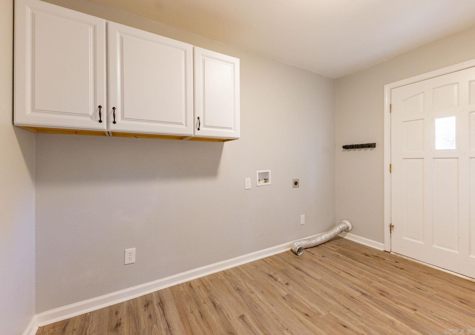 BLOOMFIELD HILLS - Residential