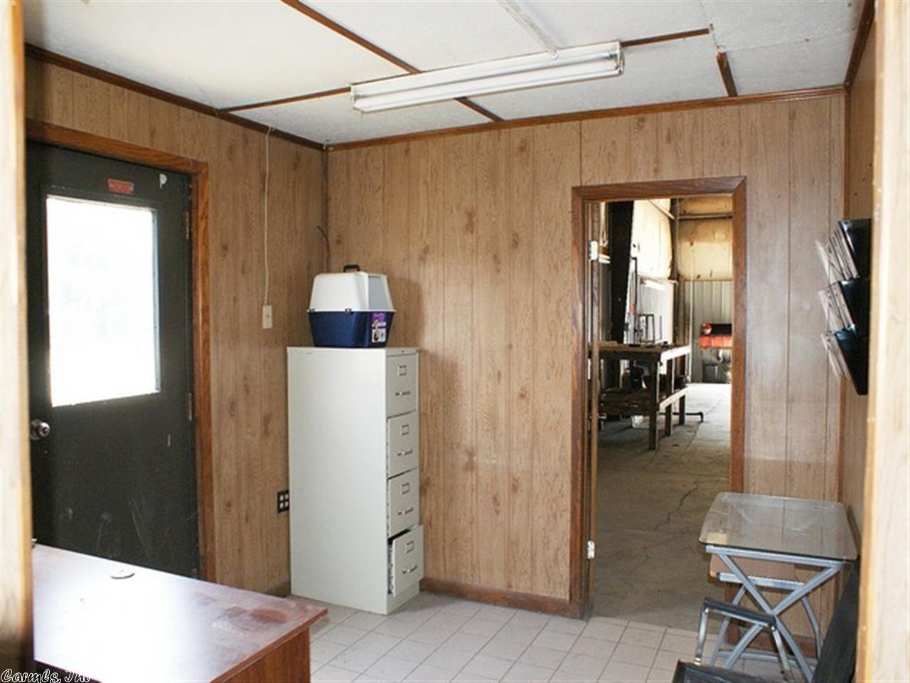 Metes & Bounds - Commercial Sale