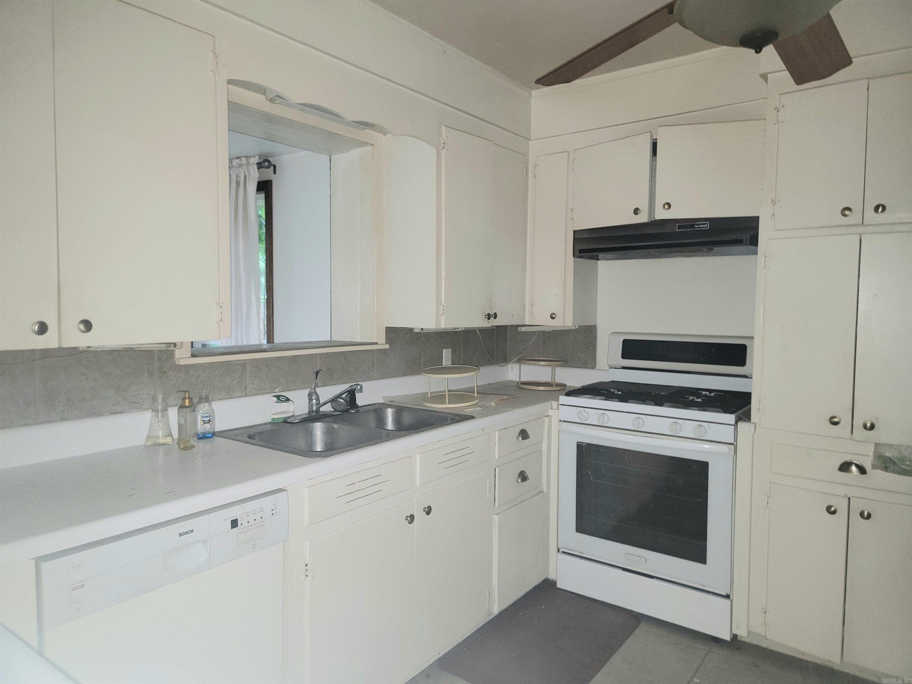 DOVER BY SECTIONS - Residential