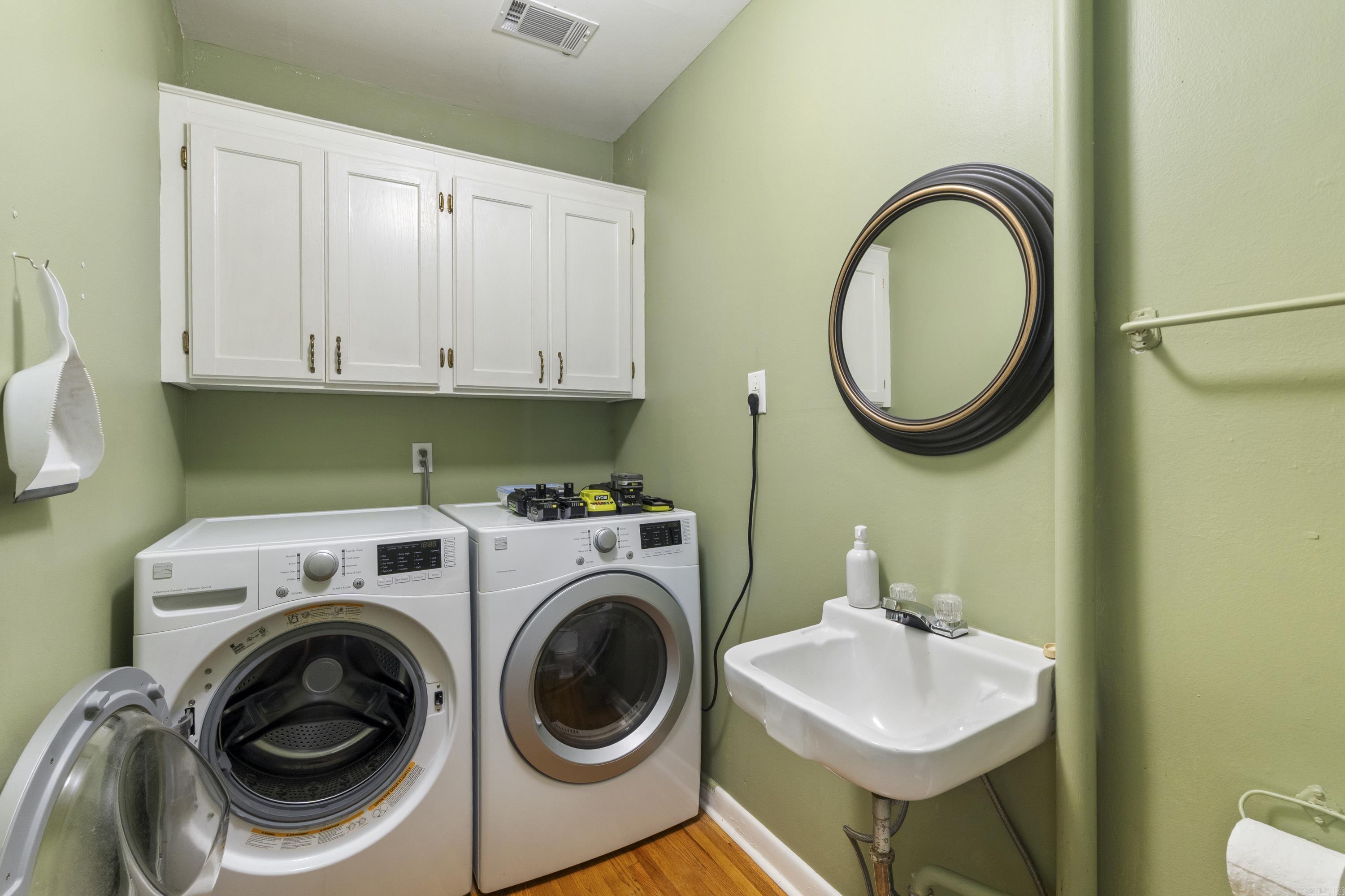 BEACHES - Residential