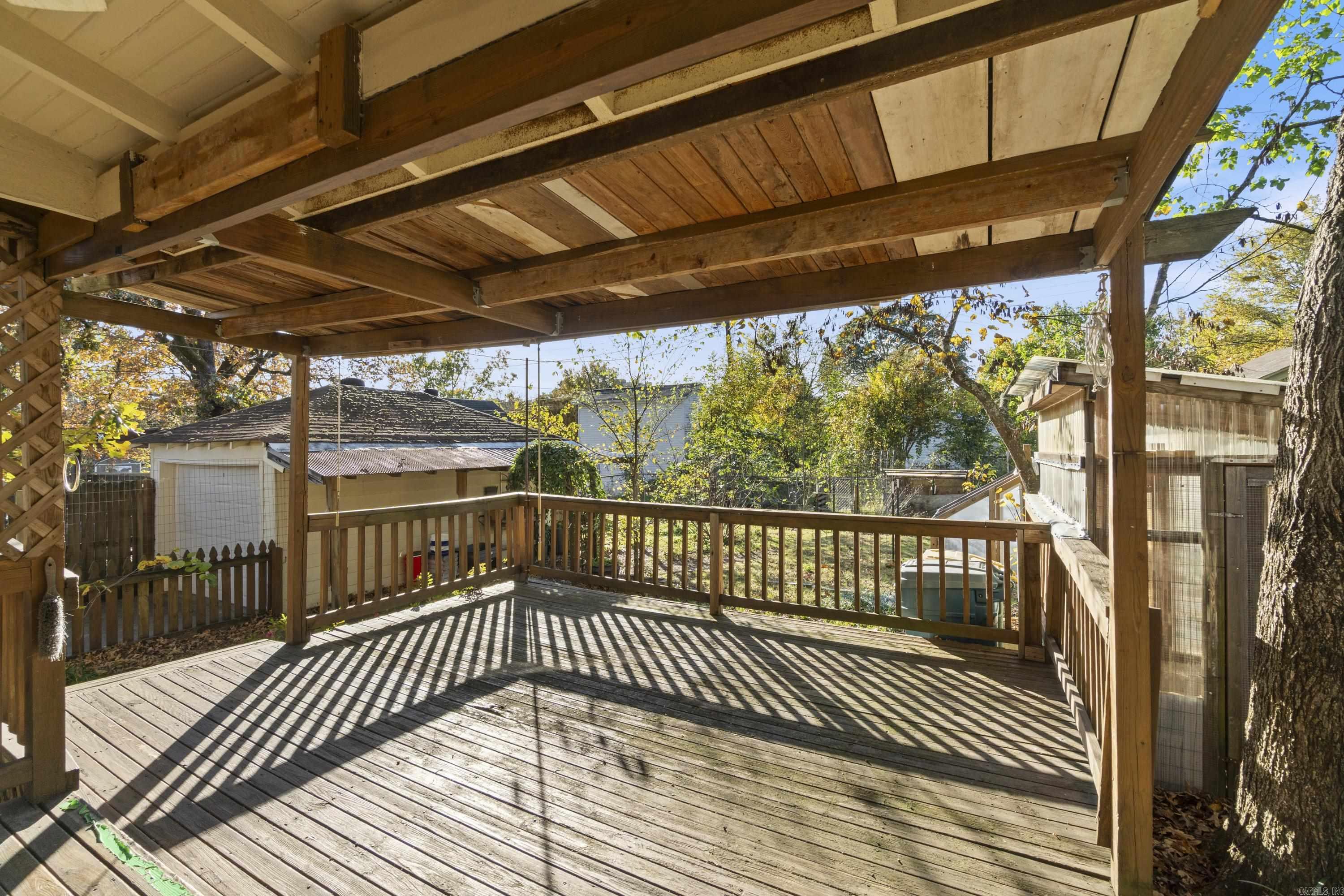 BEACHES - Residential