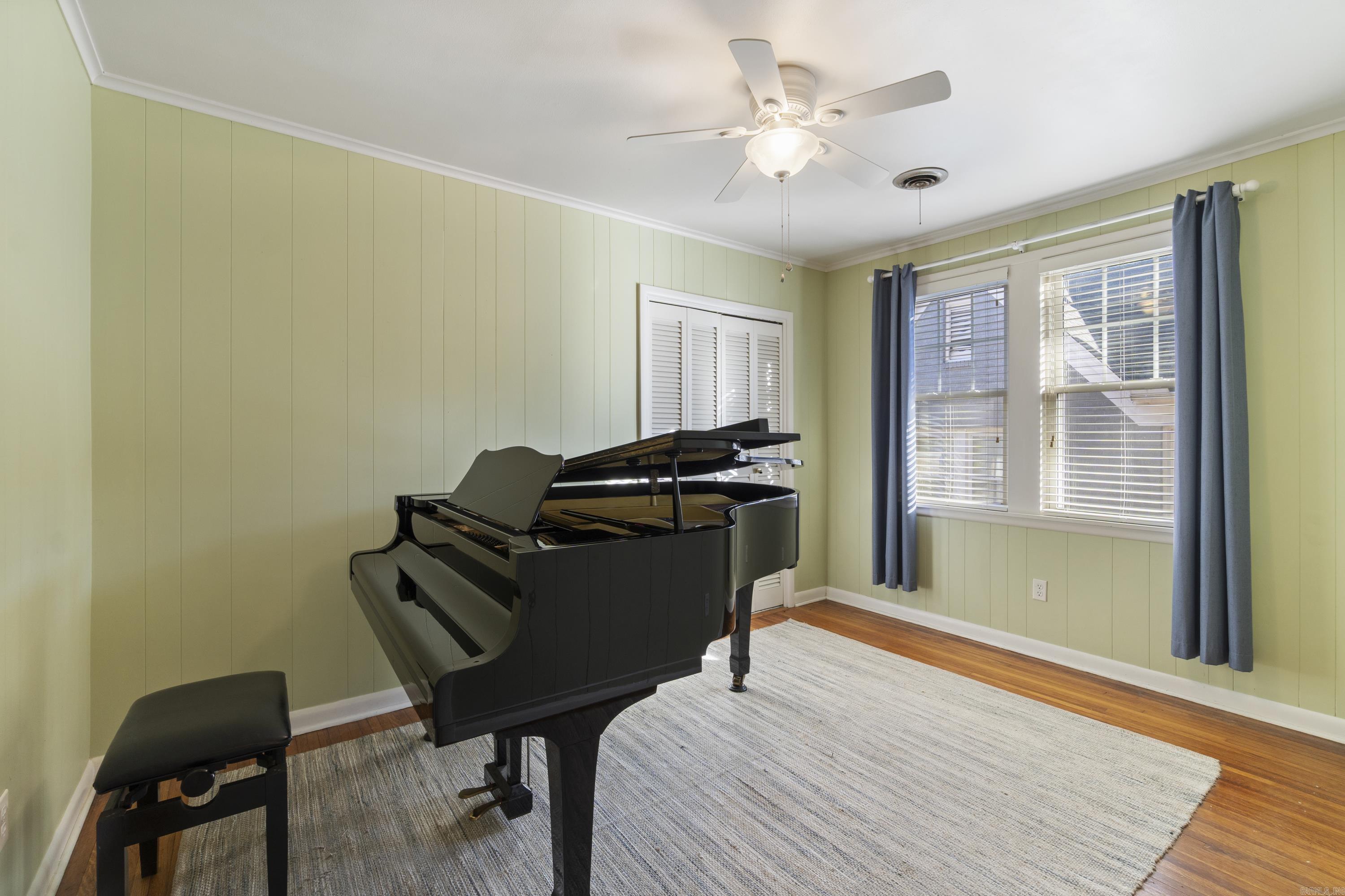 BEACHES - Residential