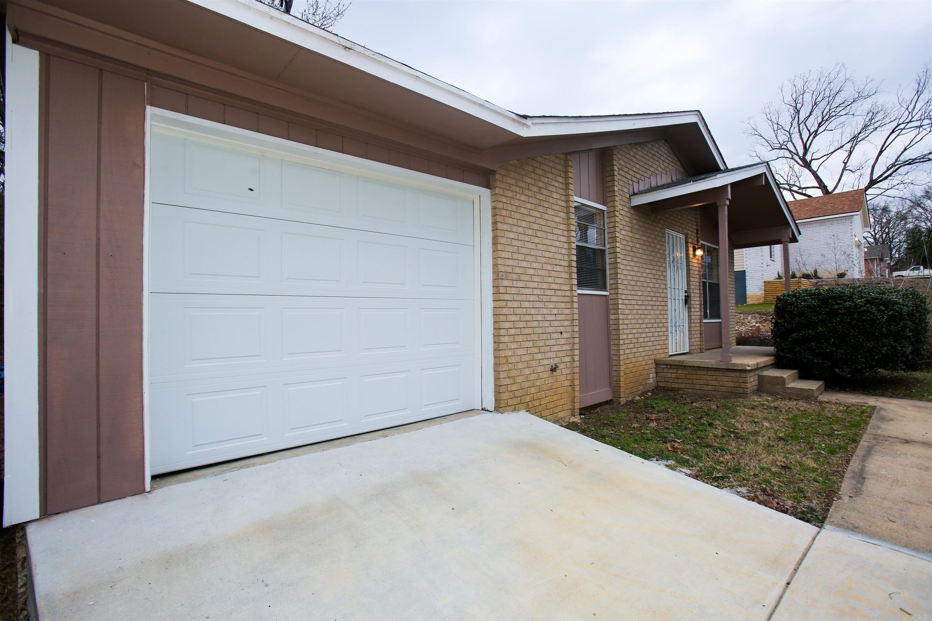 Oak Park - Residential Lease