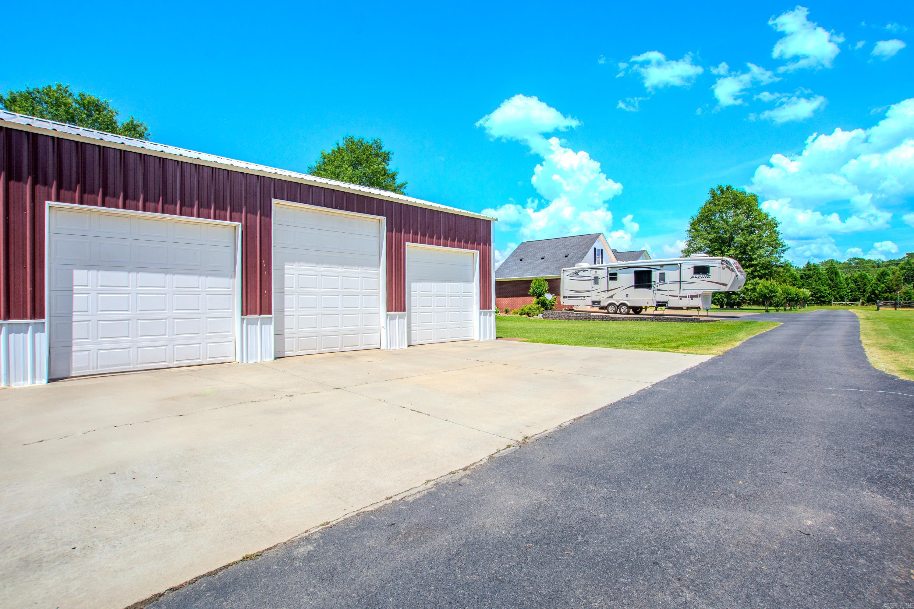 Metes & Bounds - Residential