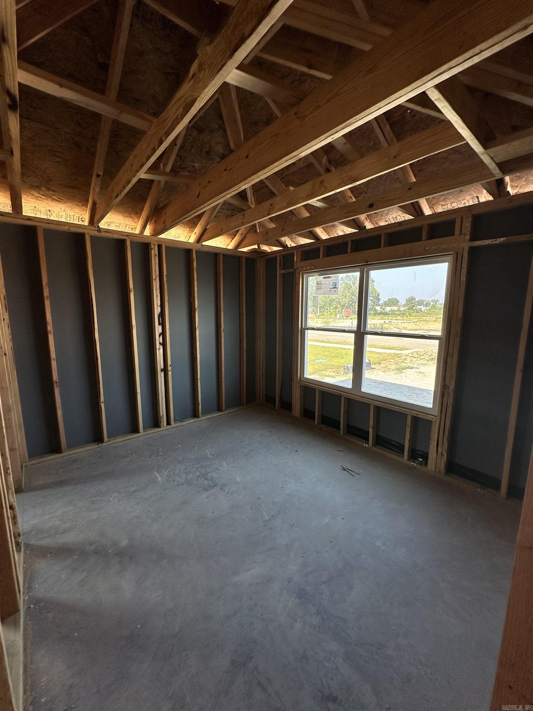 HILL FARM - Residential