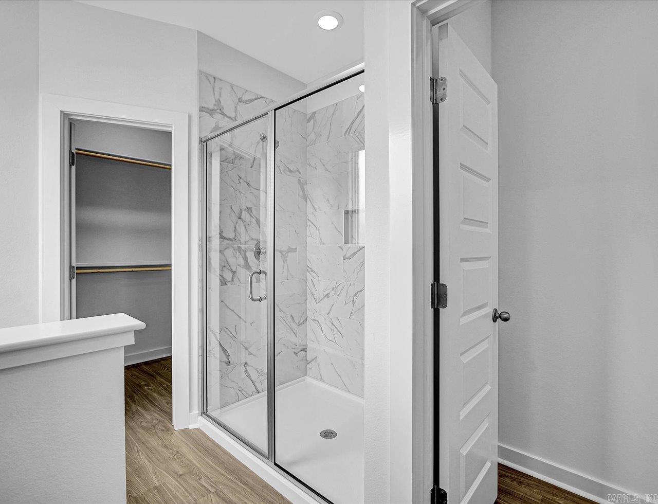 THE RESERVE AT COUNTRY CLUB PHAS - Residential