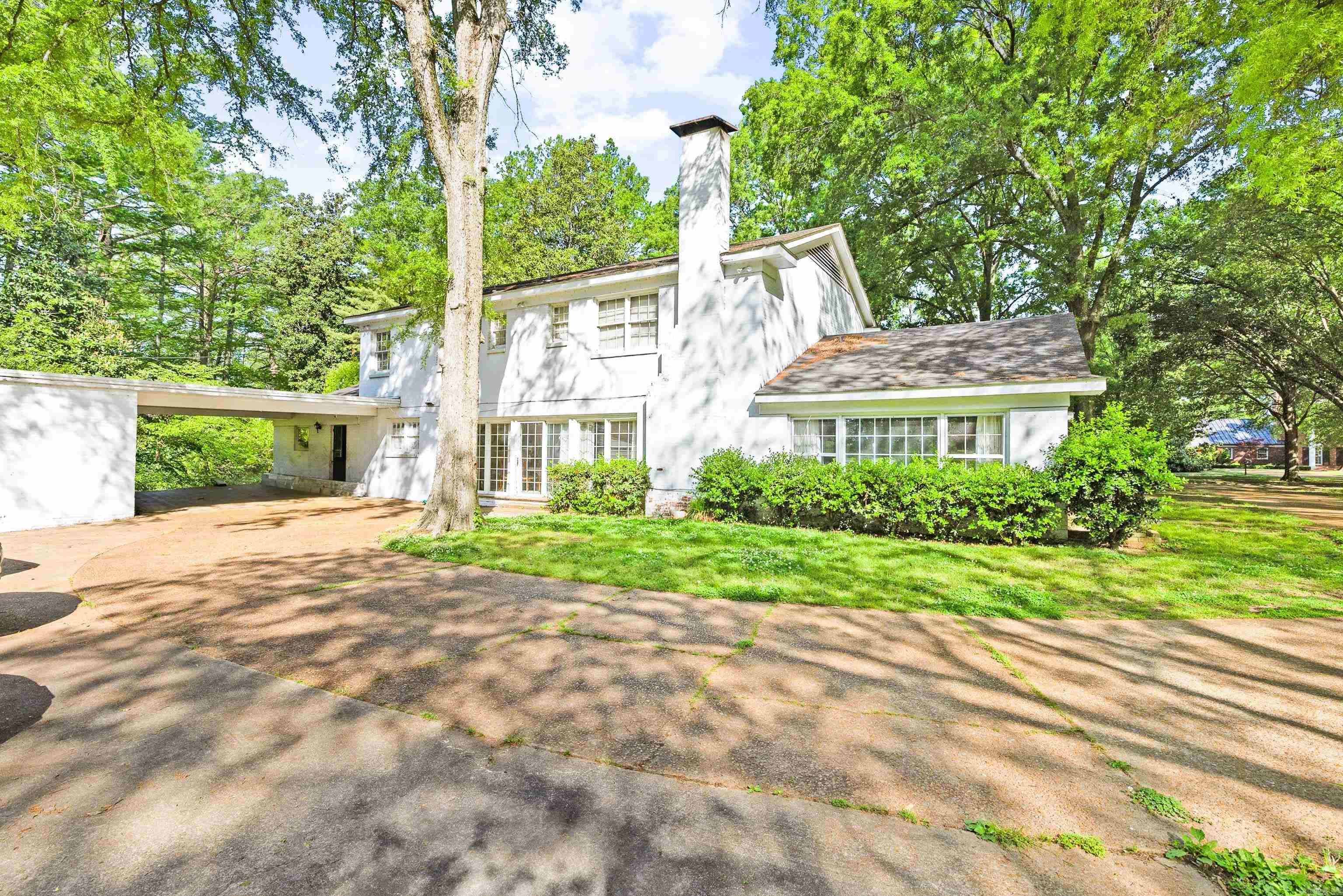 NEWPORT LAND & IMP CO - Residential