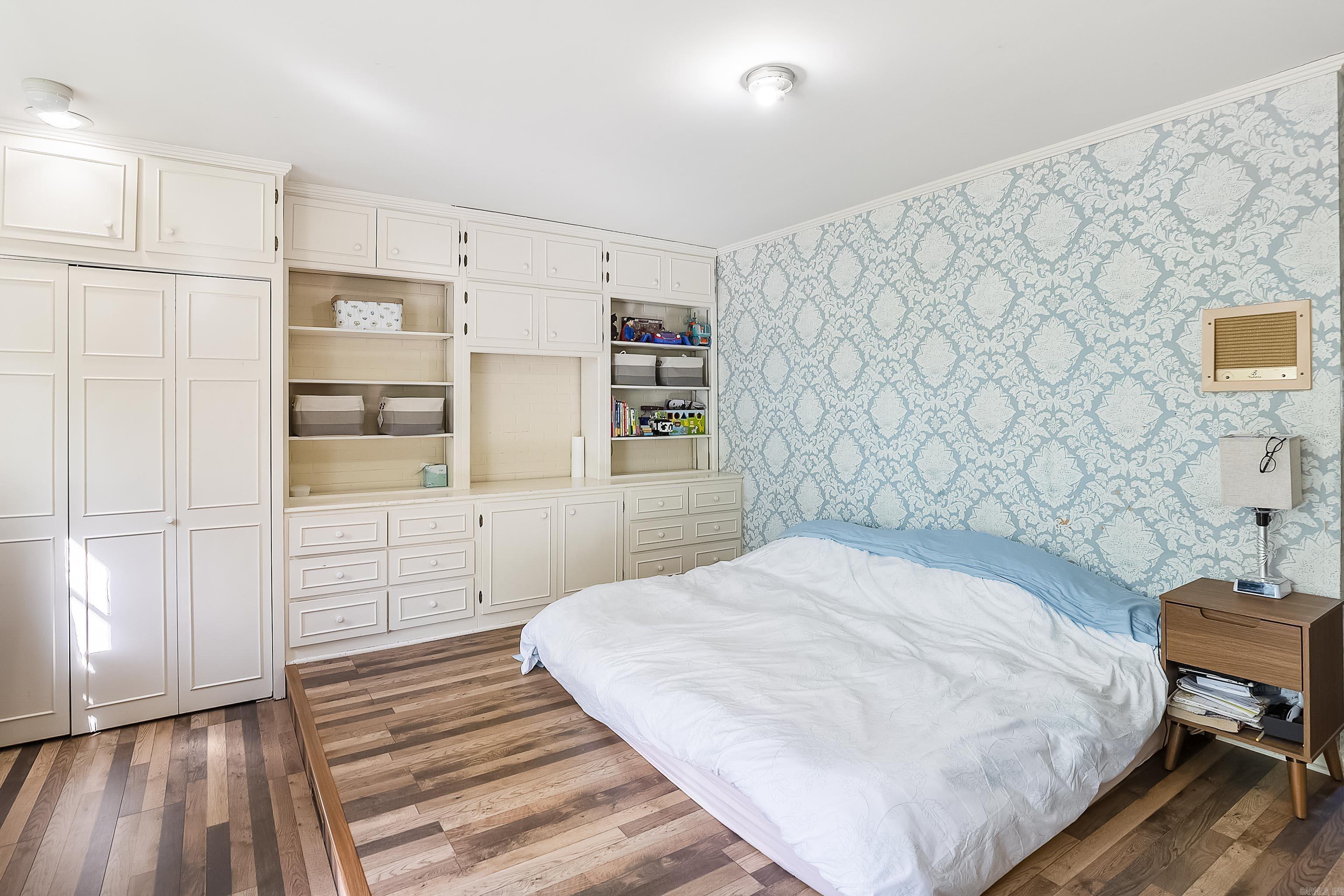 NEWPORT LAND & IMP CO - Residential