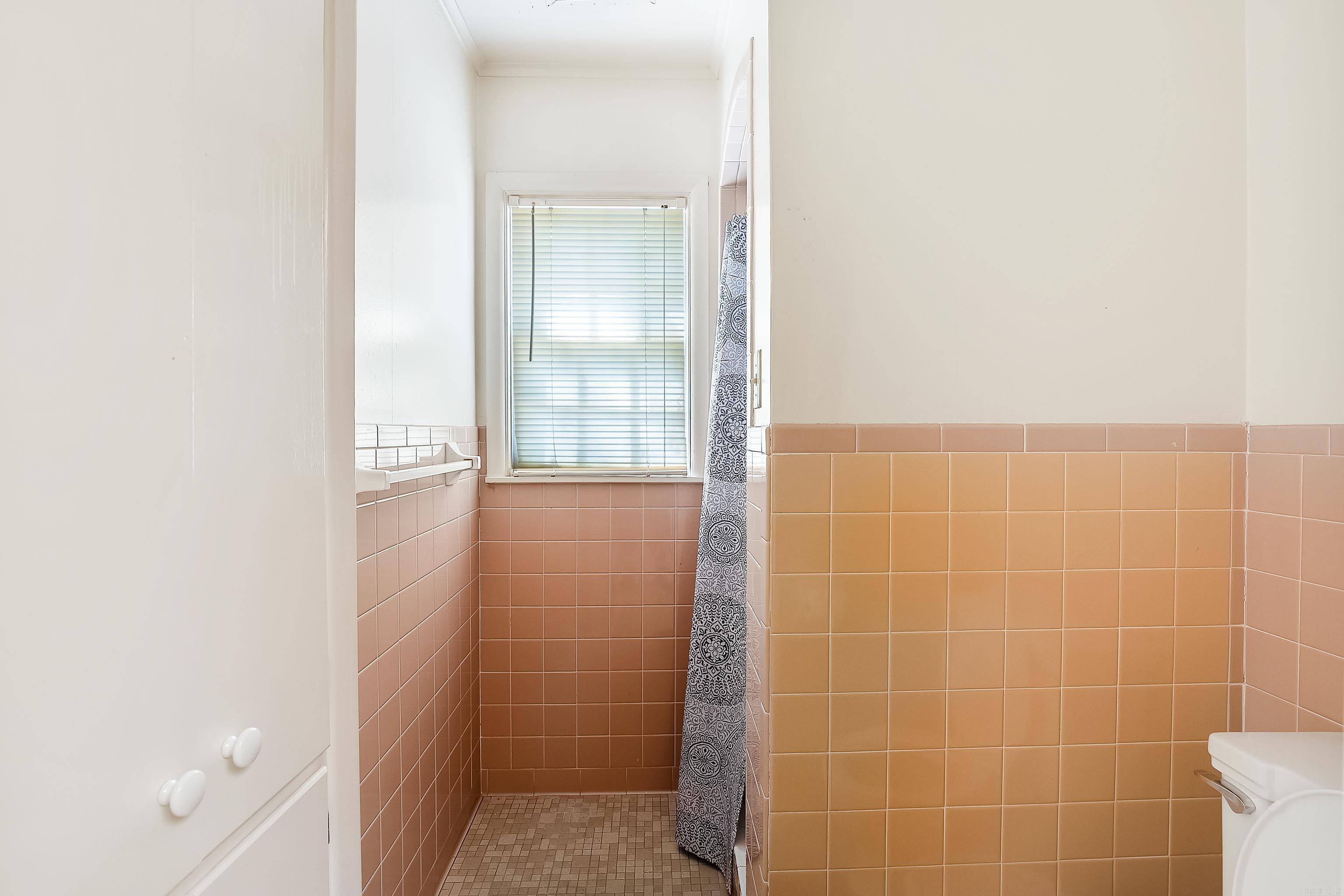 NEWPORT LAND & IMP CO - Residential