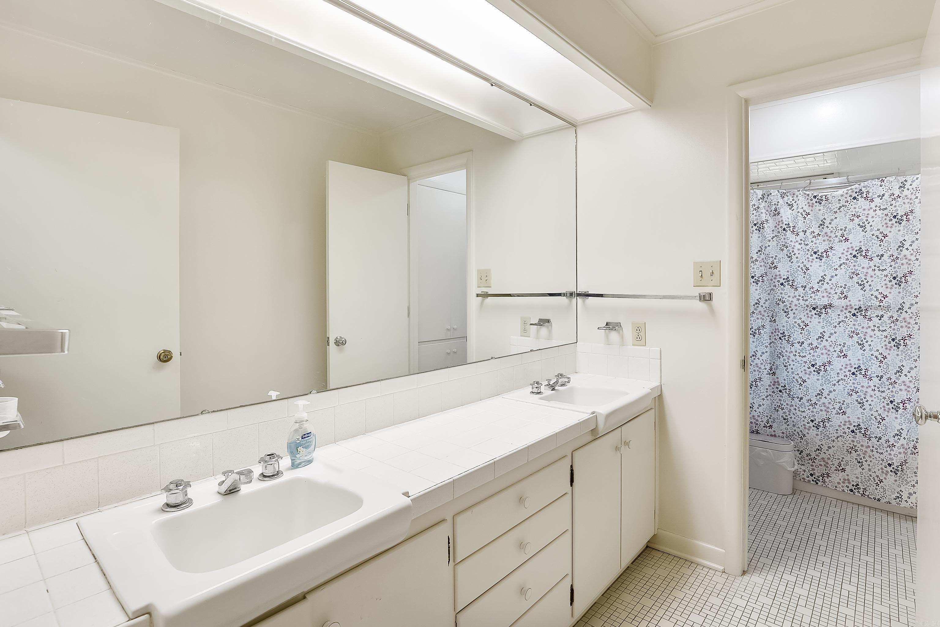 NEWPORT LAND & IMP CO - Residential