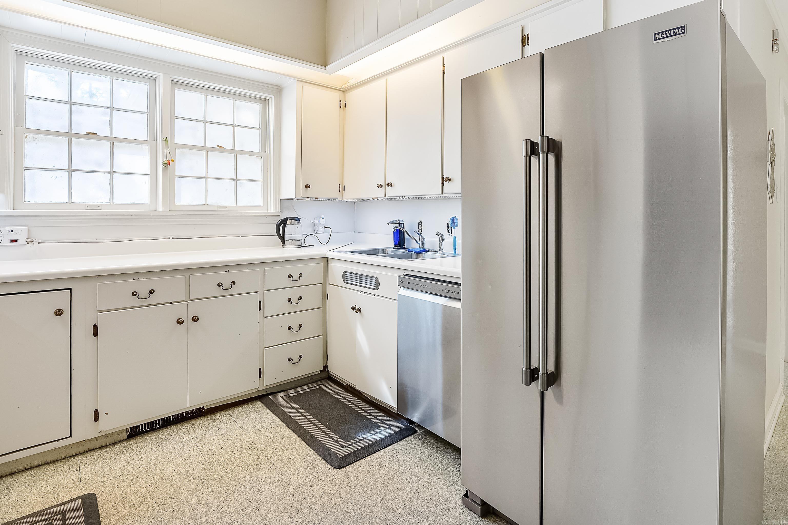 NEWPORT LAND & IMP CO - Residential