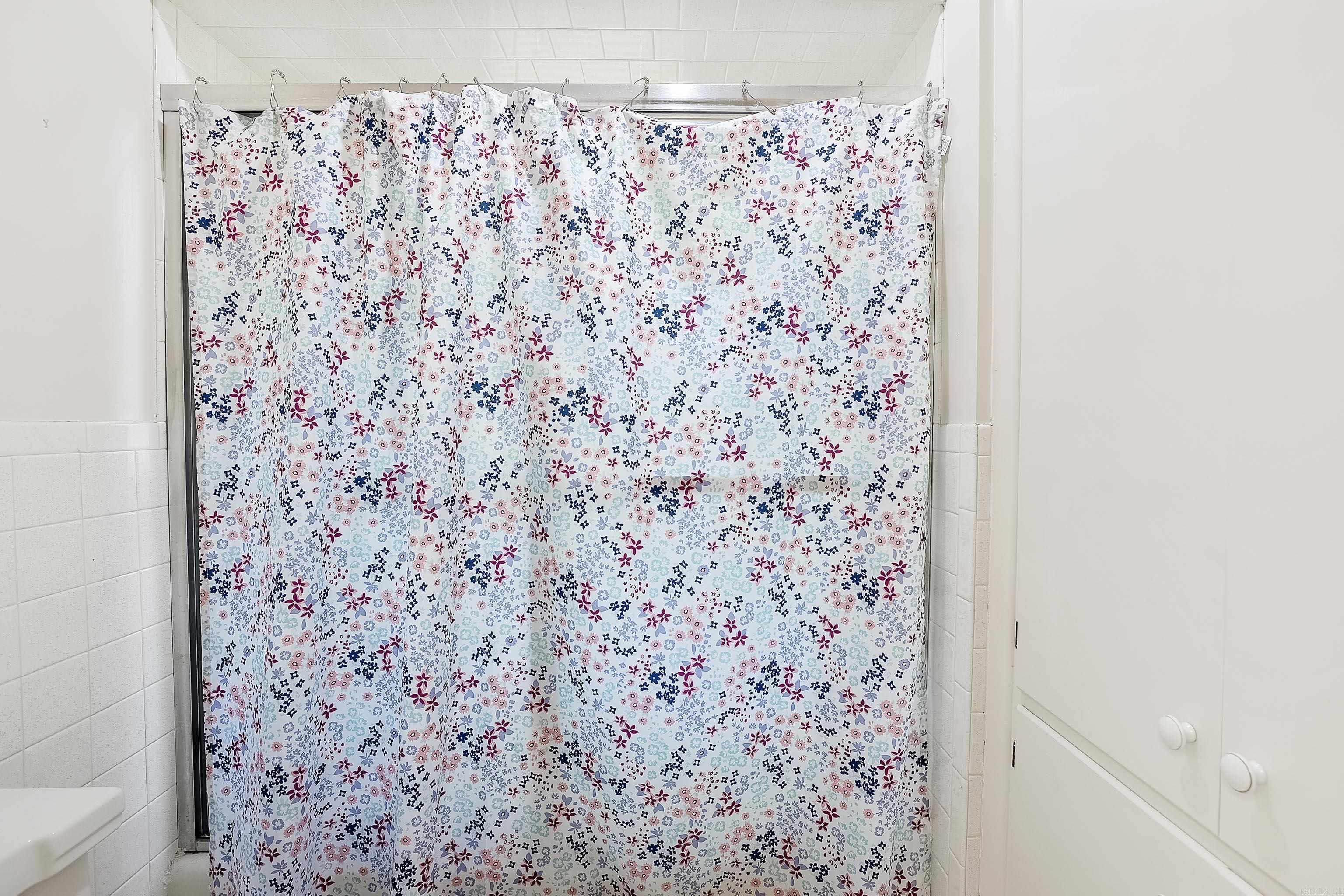 NEWPORT LAND & IMP CO - Residential