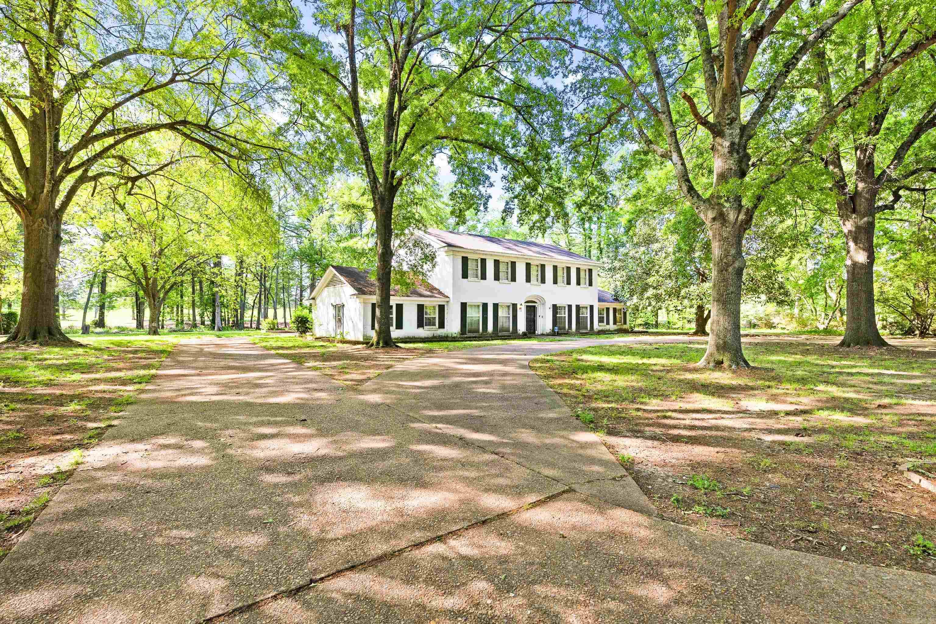 NEWPORT LAND & IMP CO - Residential