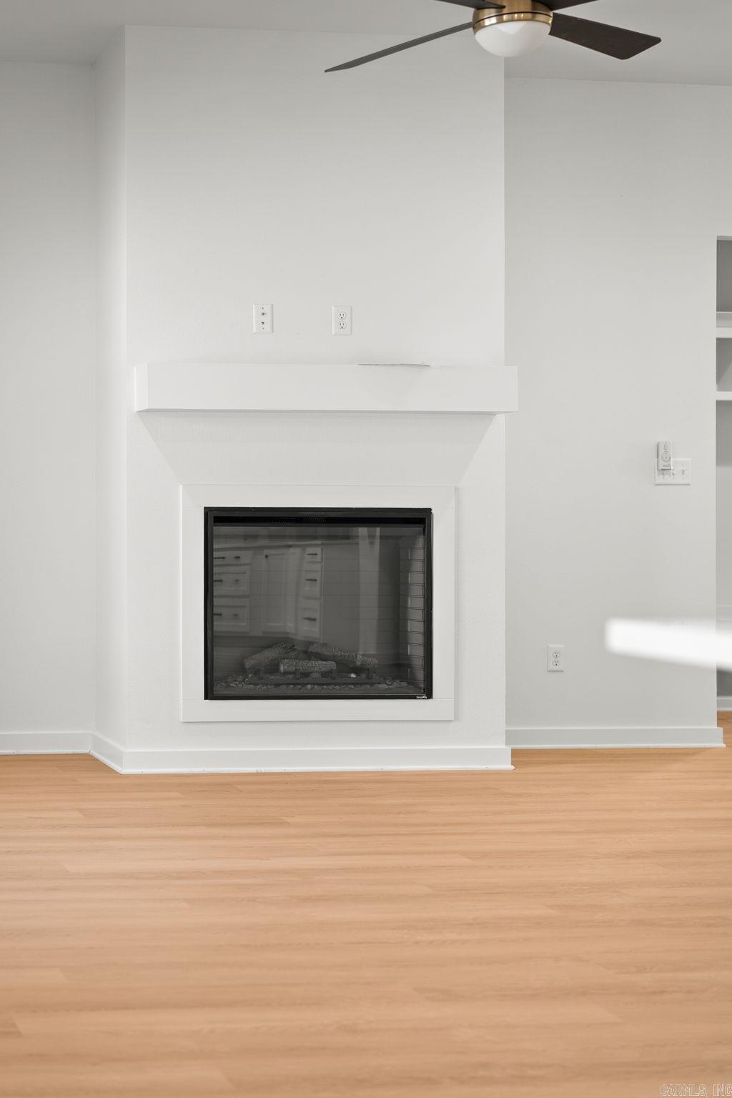 LEWIS CROSSING - Residential