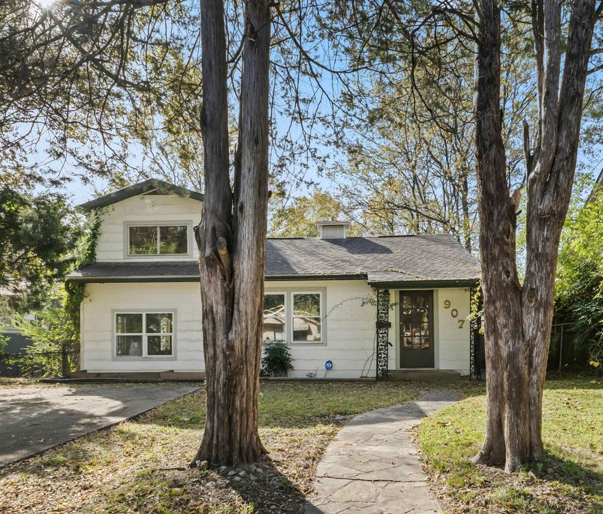 A cute 1400 sq ft cottage home in a quiet neighborhood with off street parking.  You will love the large rooms and refinished hard wood flooring. The kitchen overlooks the front living area and leads into a separate eating area.  The large and fenced back yard provides opportunities to try your hand at gardening and room for children and pets.  Conveniently located close to shopping and the downtown area.  Refrigerator conveys with the home.