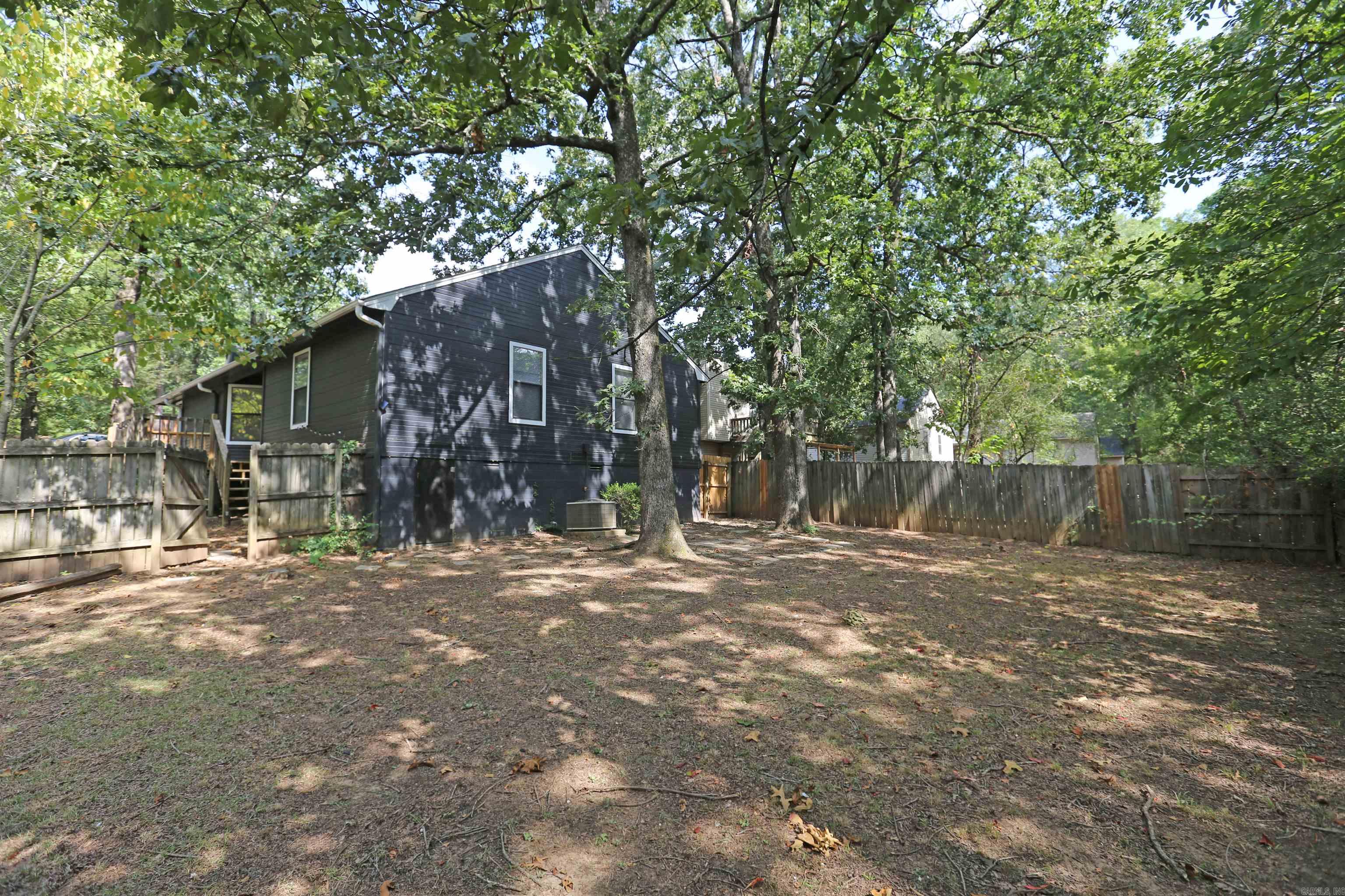 ROLLING OAKS - Residential