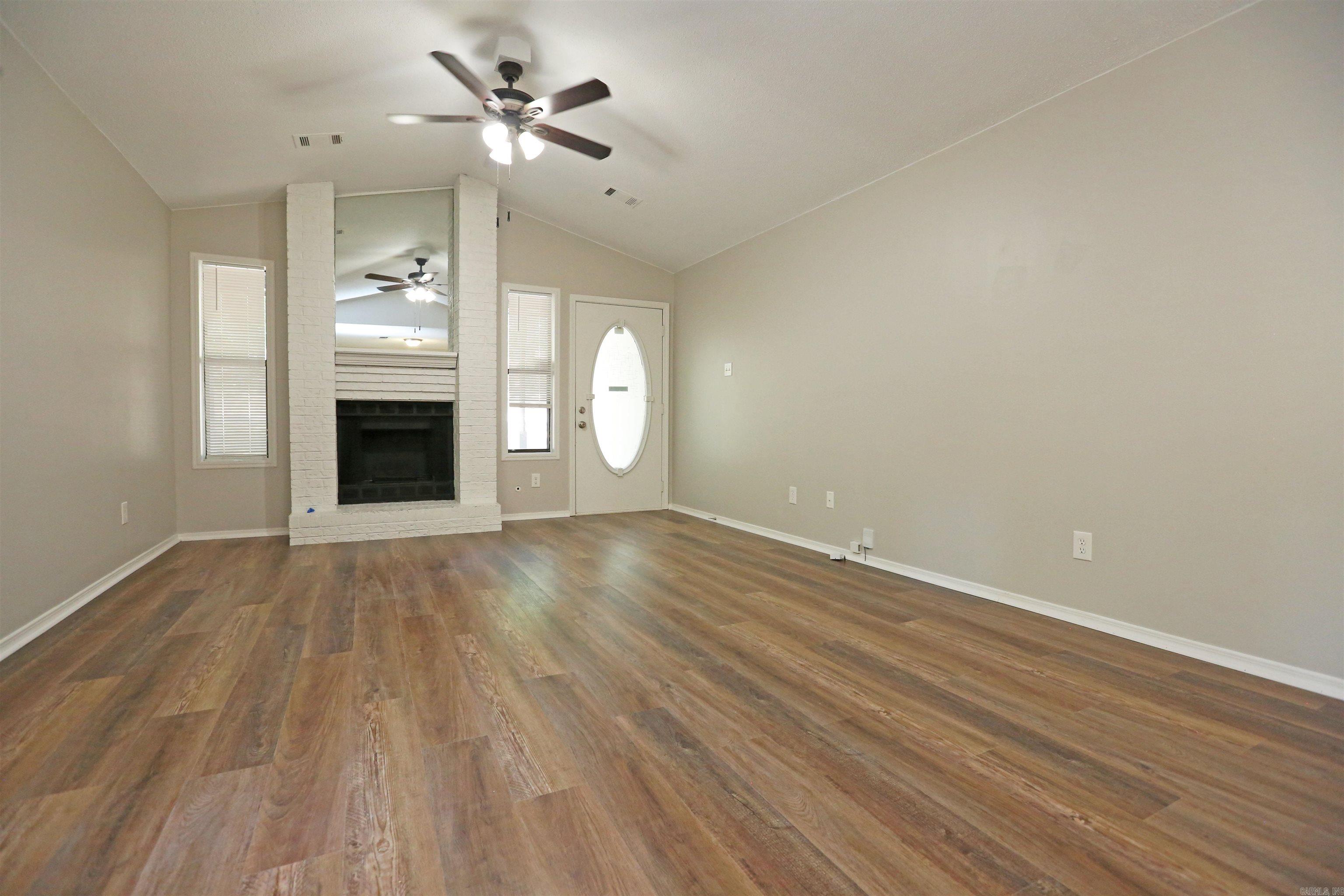 ROLLING OAKS - Residential