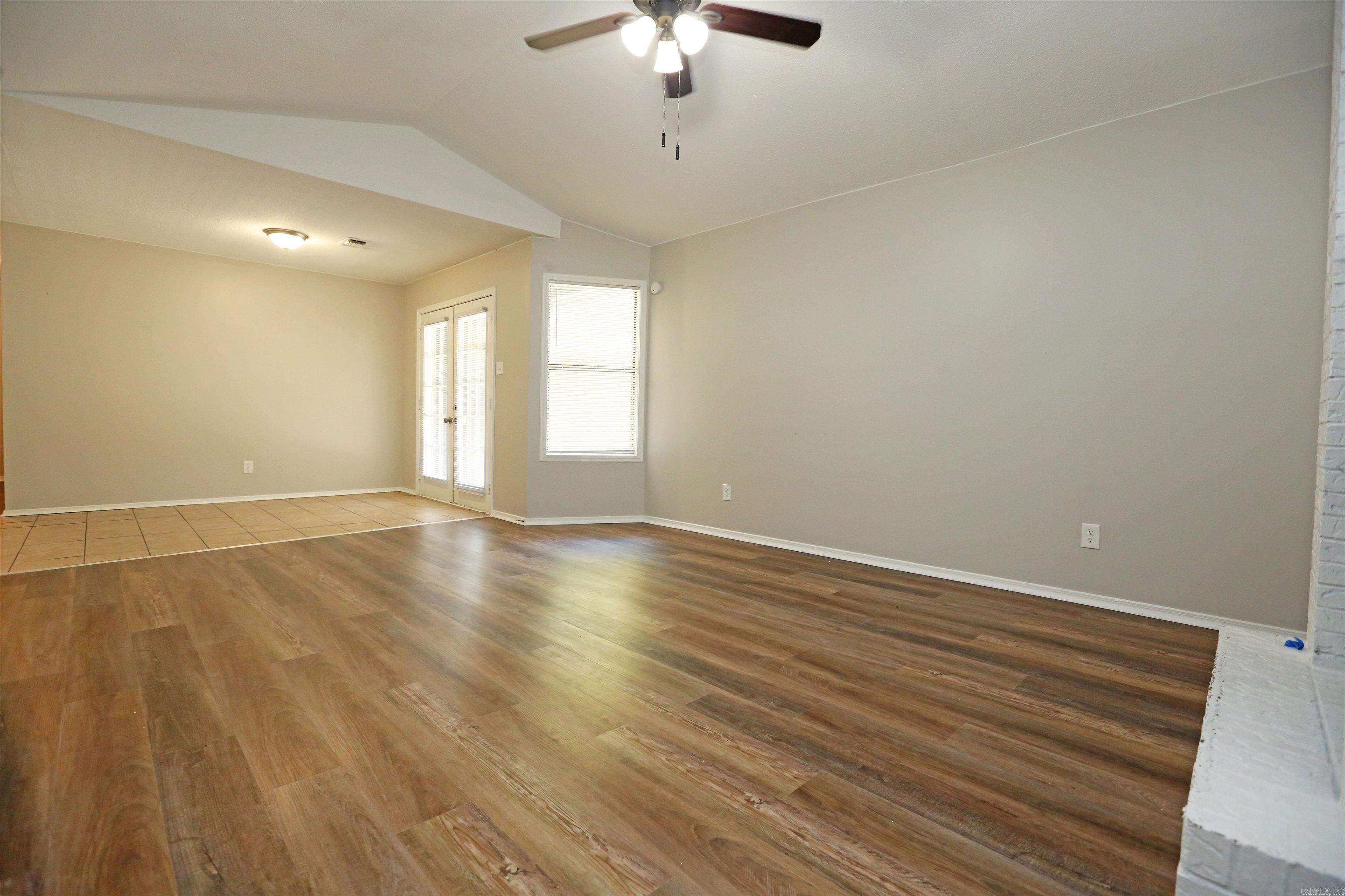 ROLLING OAKS - Residential