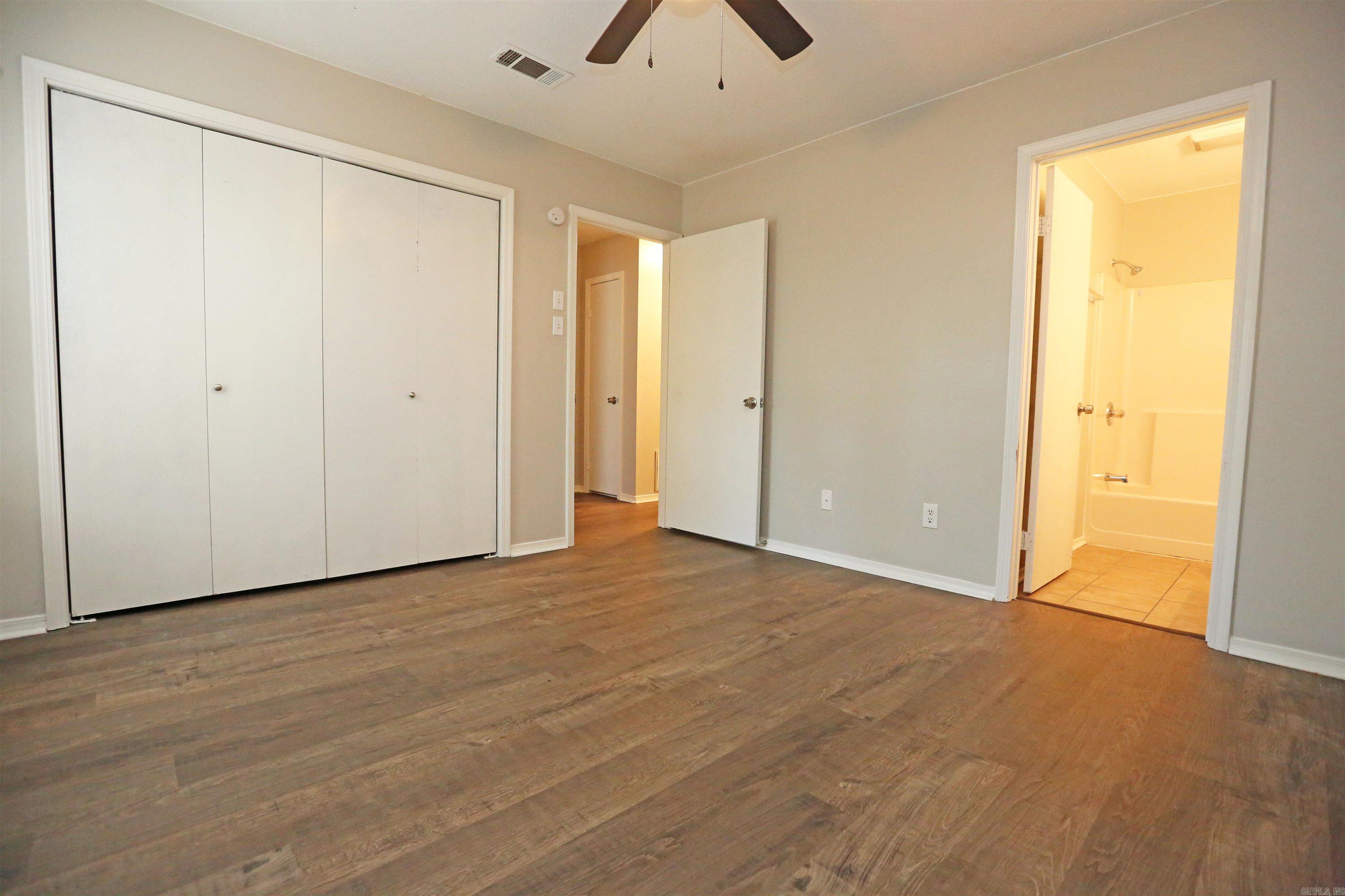 ROLLING OAKS - Residential