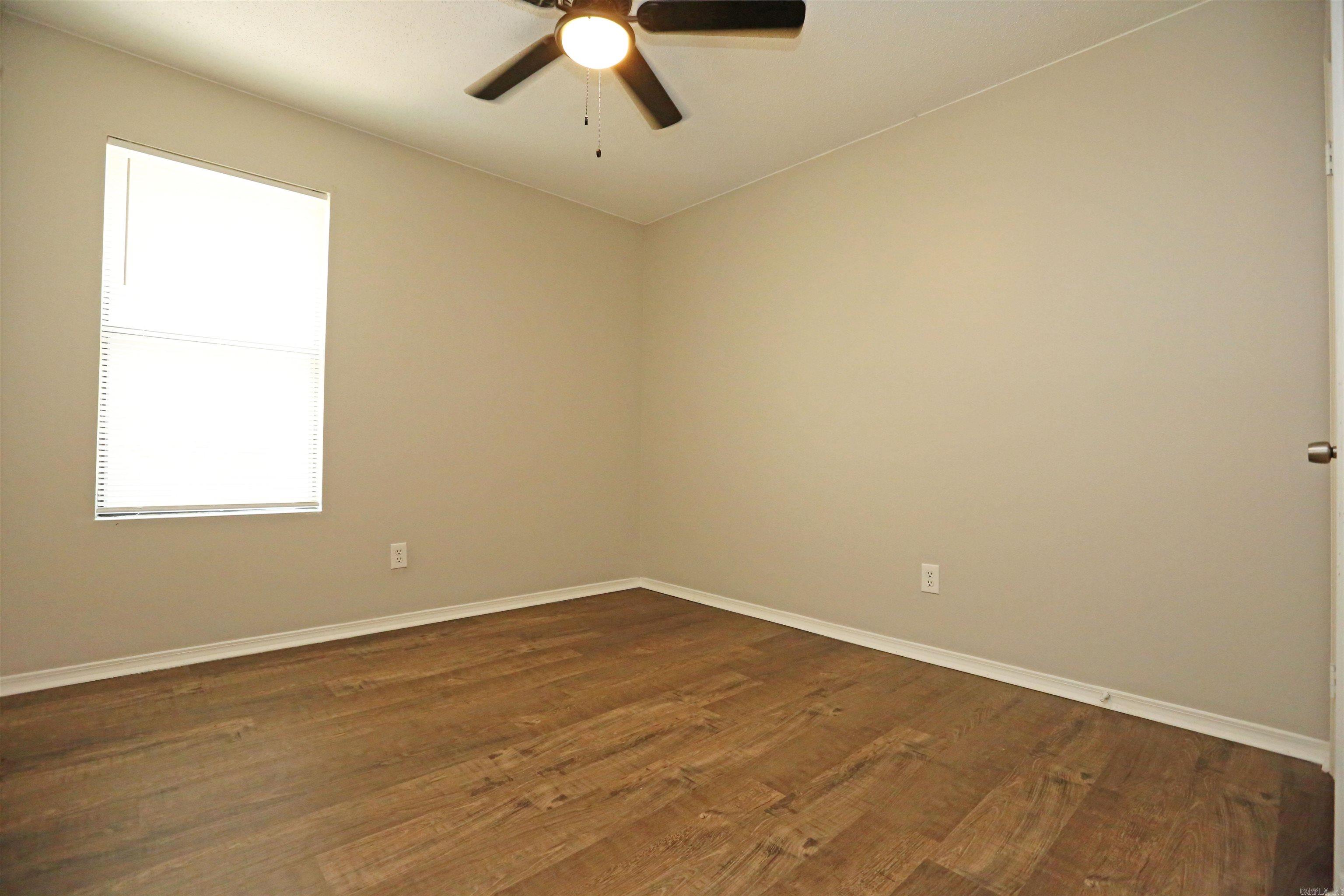 ROLLING OAKS - Residential