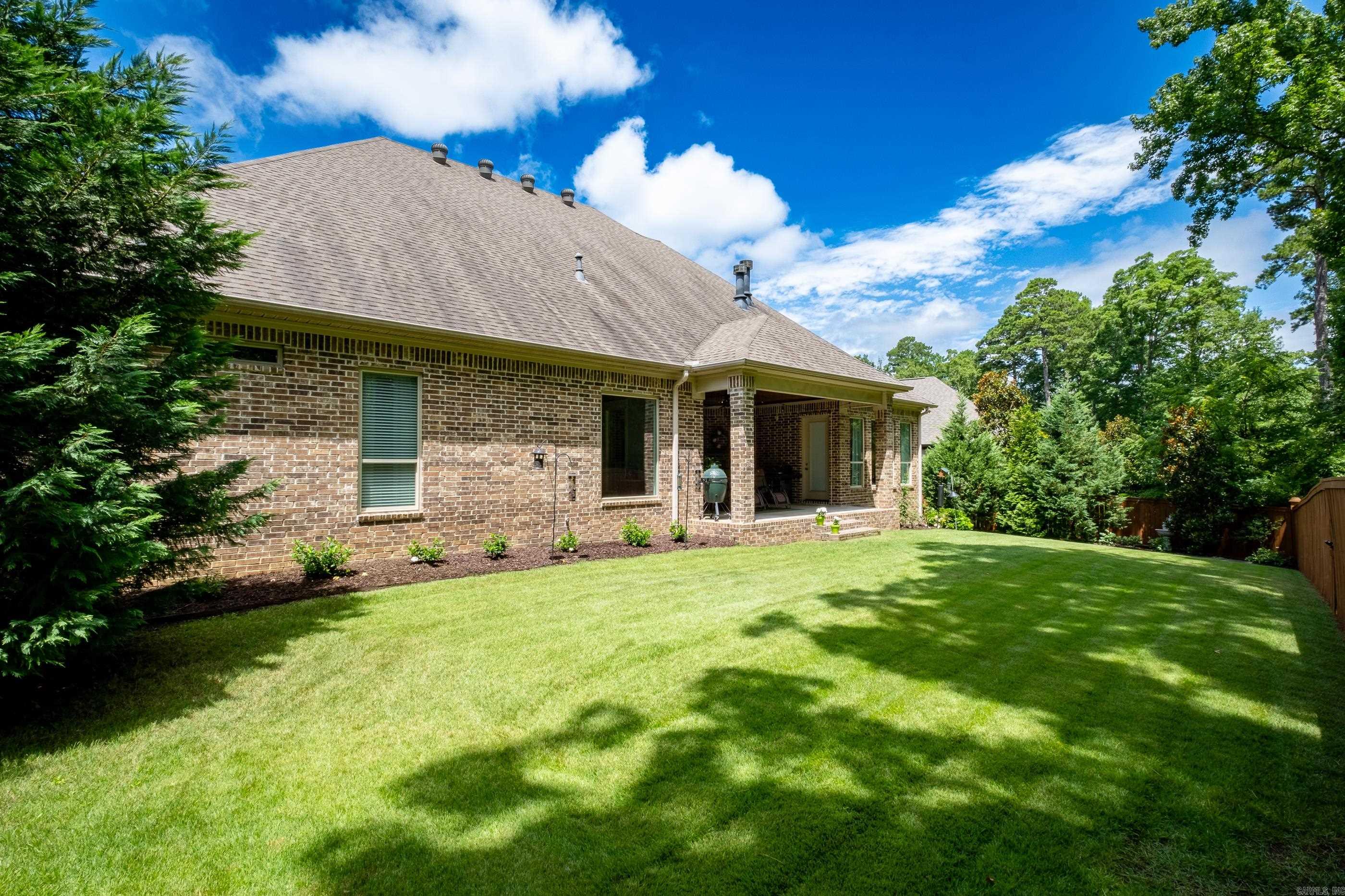 CHENAL VALLEY "MIRABEL COURT" - Residential