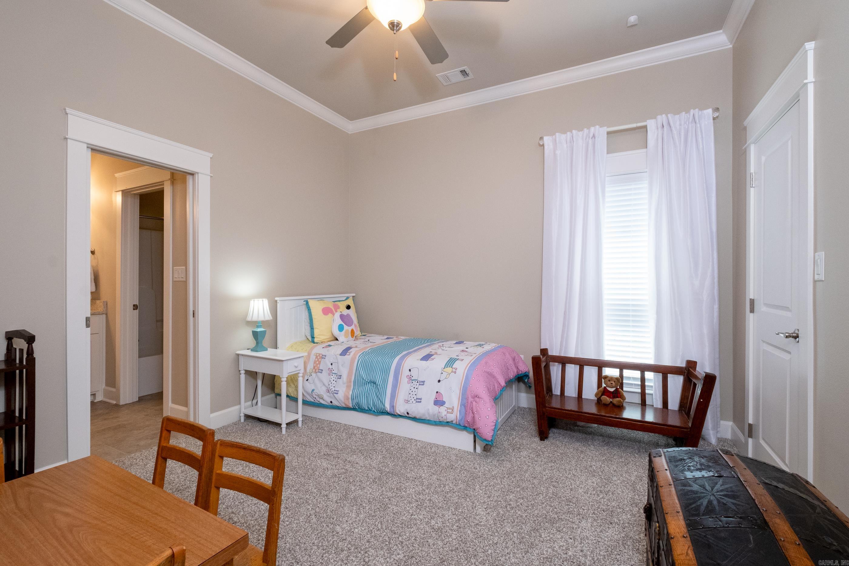 CHENAL VALLEY "MIRABEL COURT" - Residential