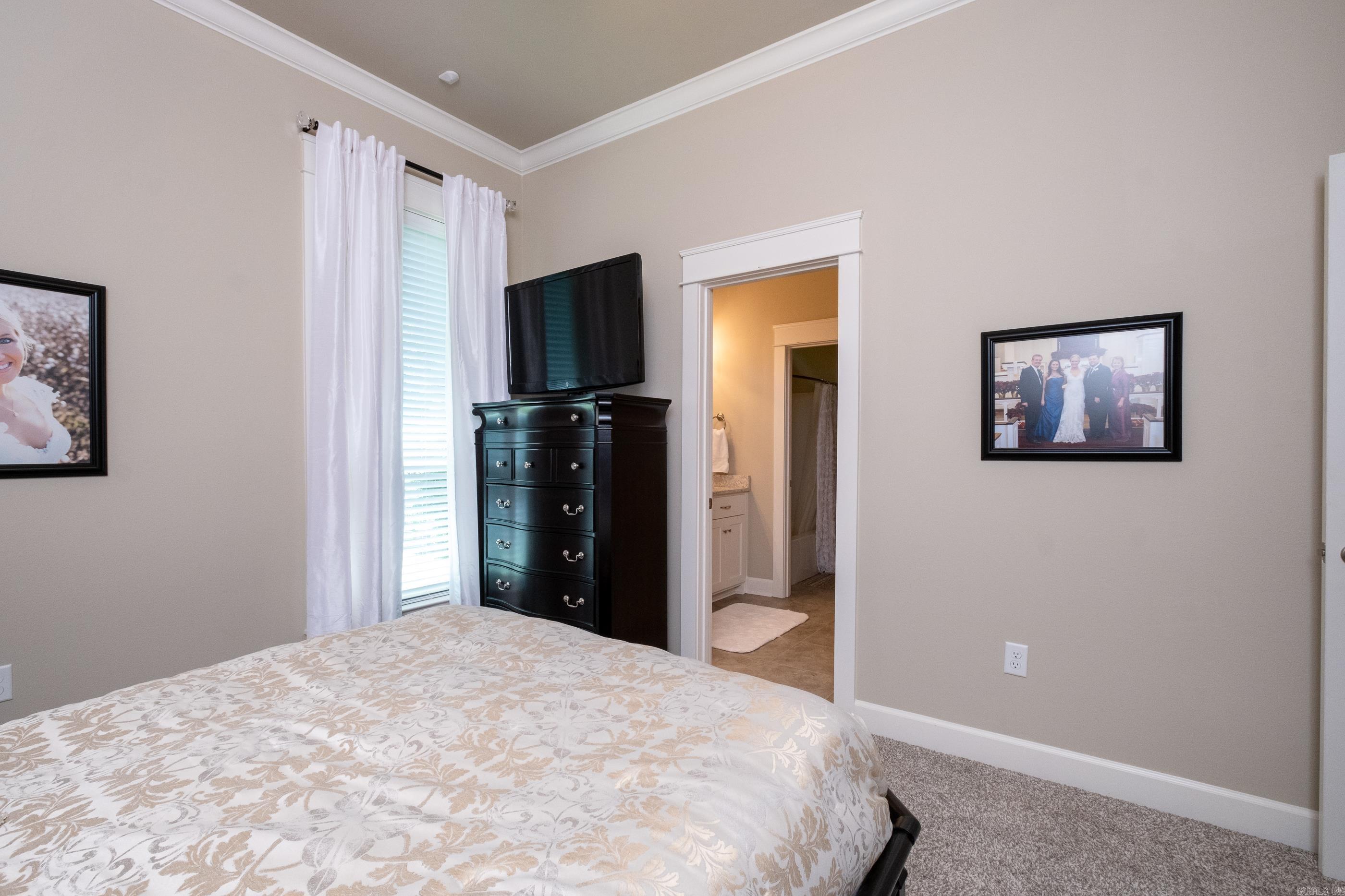 CHENAL VALLEY "MIRABEL COURT" - Residential