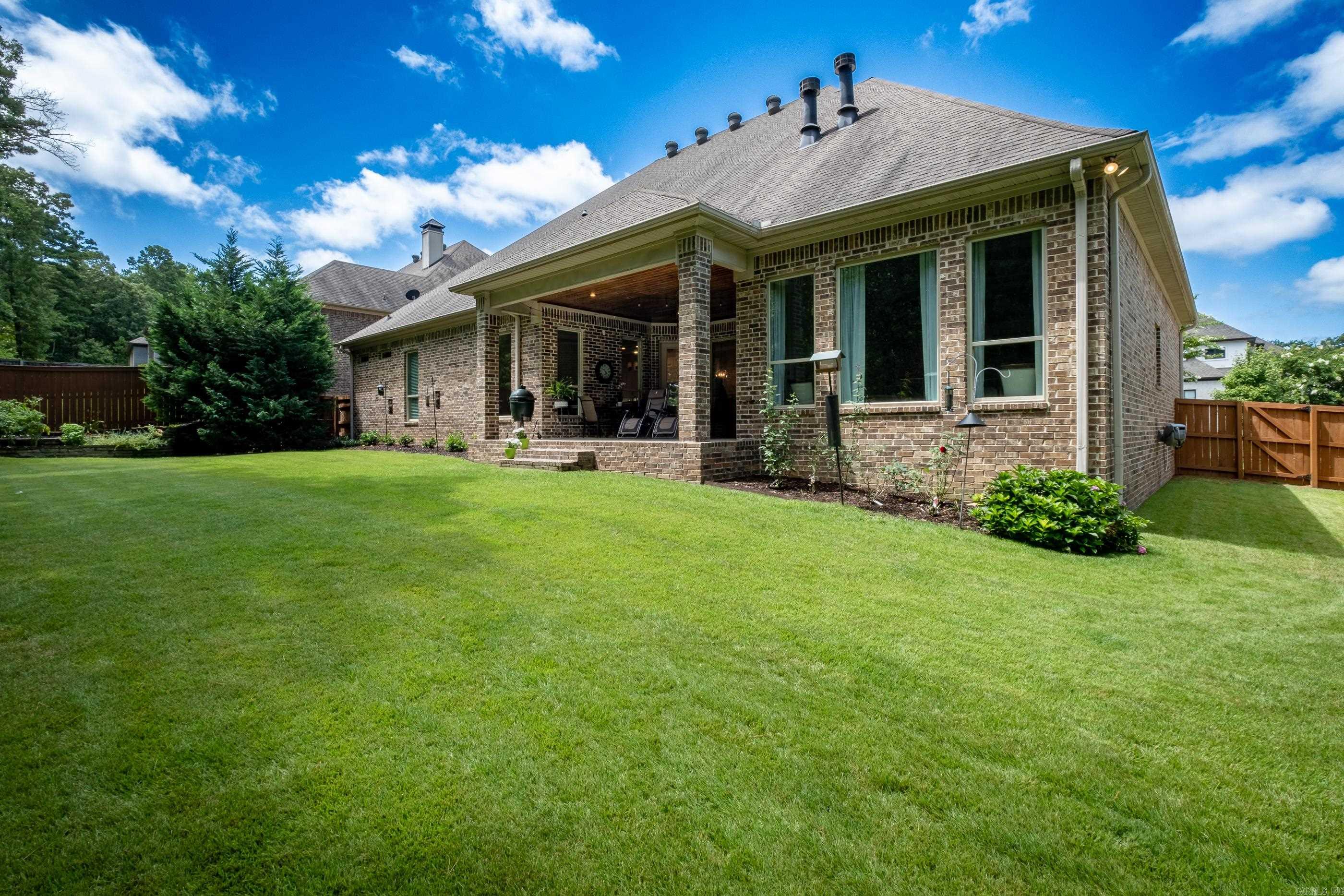 CHENAL VALLEY "MIRABEL COURT" - Residential