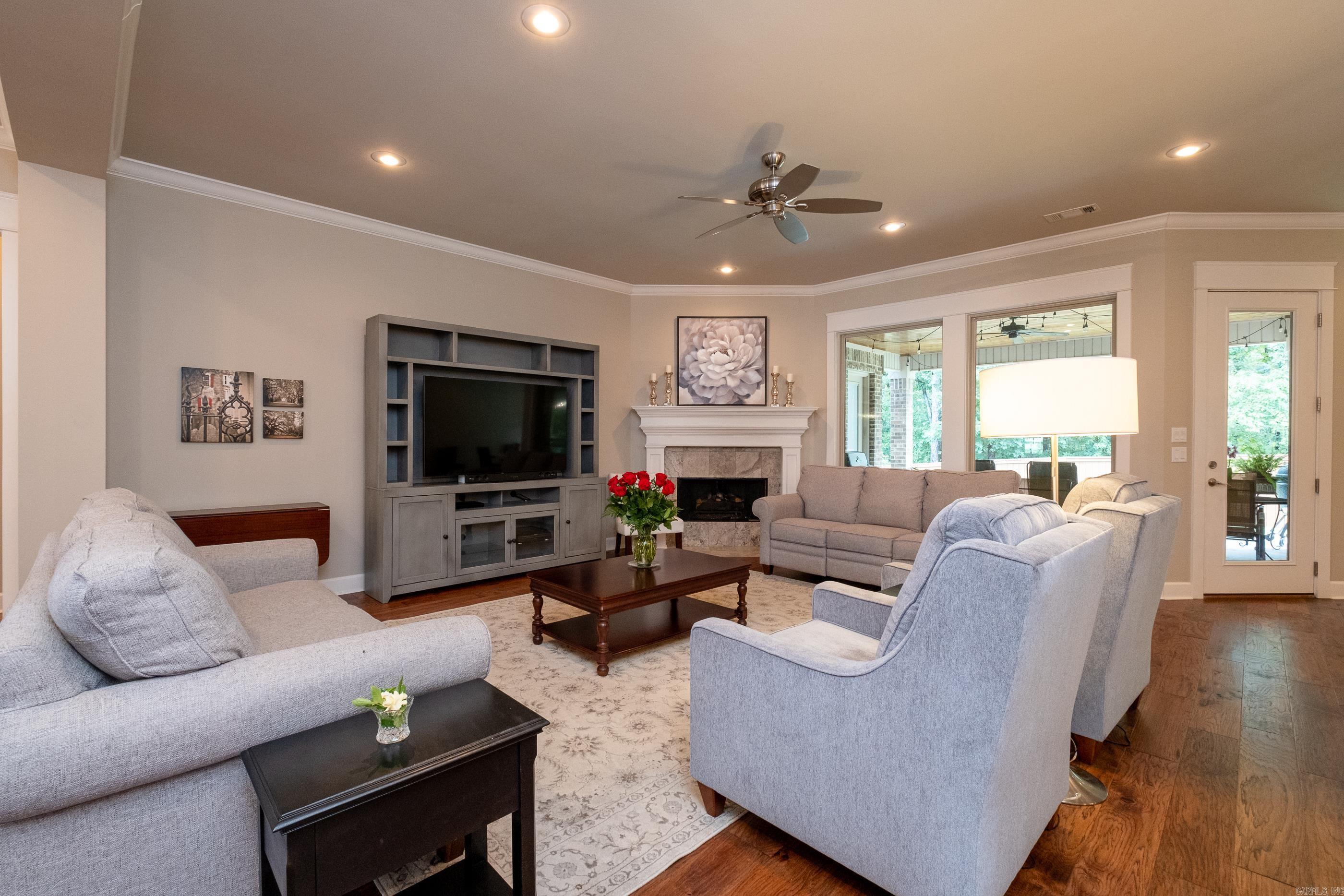 CHENAL VALLEY "MIRABEL COURT" - Residential