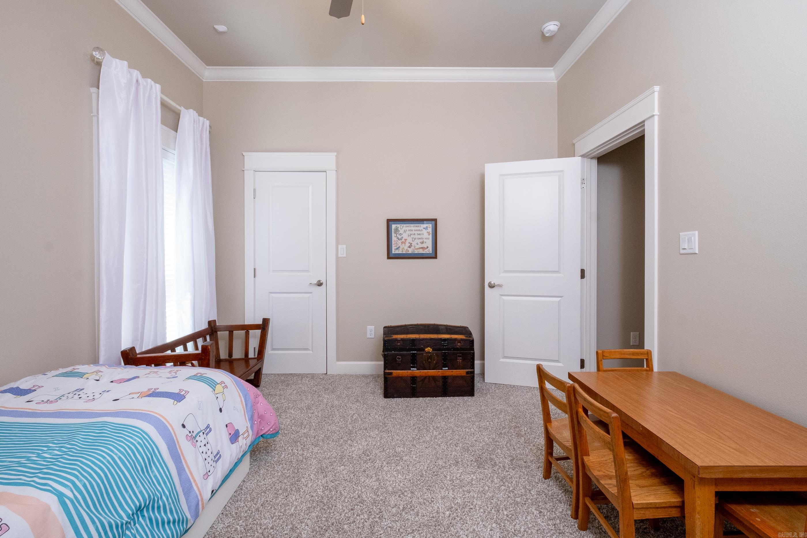 CHENAL VALLEY "MIRABEL COURT" - Residential