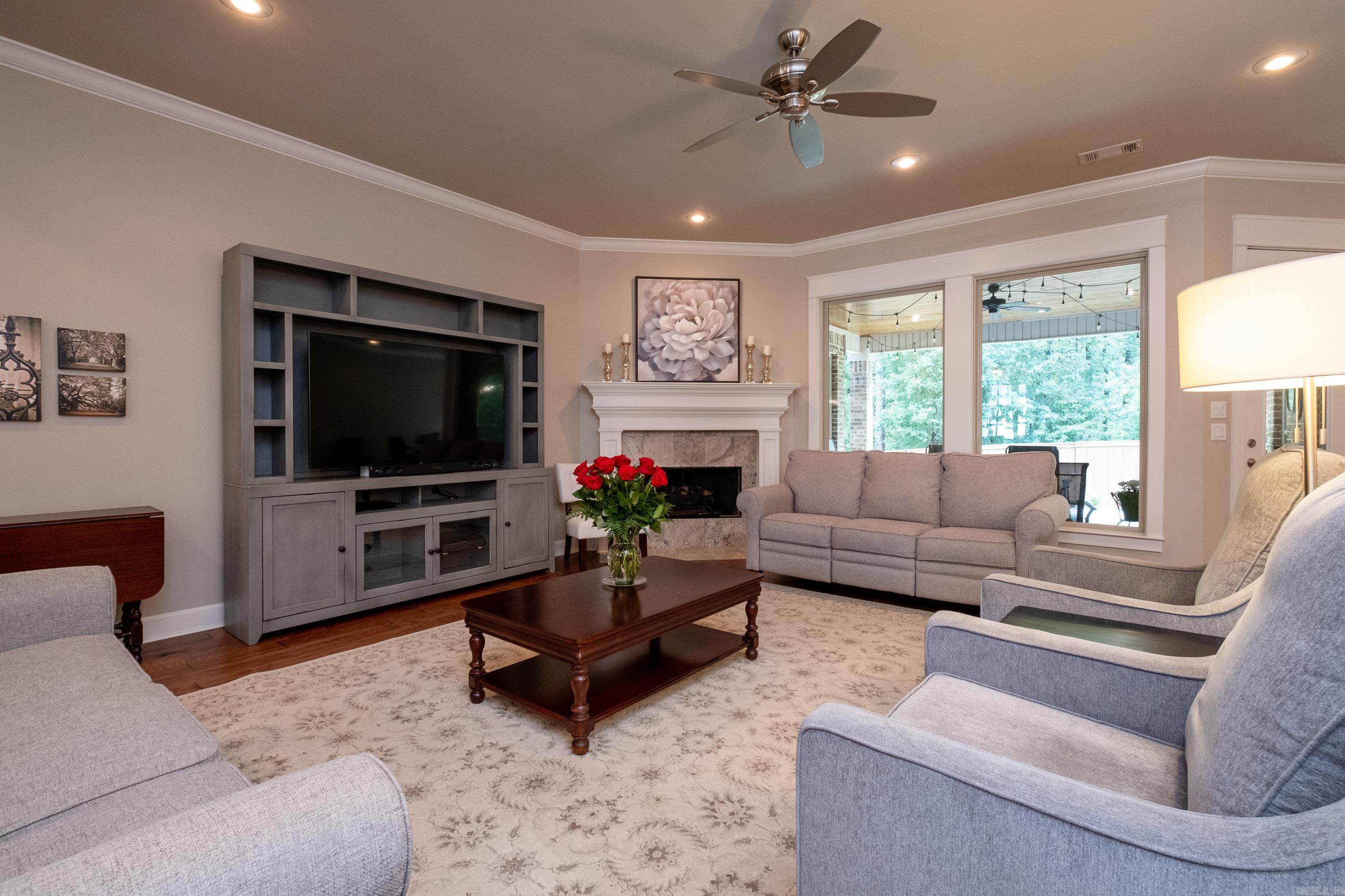 CHENAL VALLEY "MIRABEL COURT" - Residential