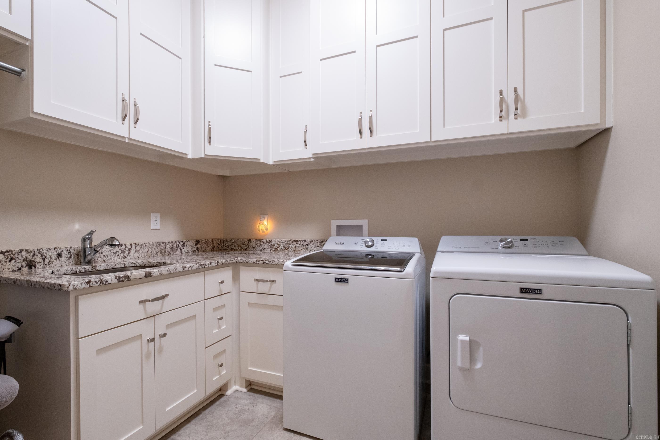 CHENAL VALLEY "MIRABEL COURT" - Residential