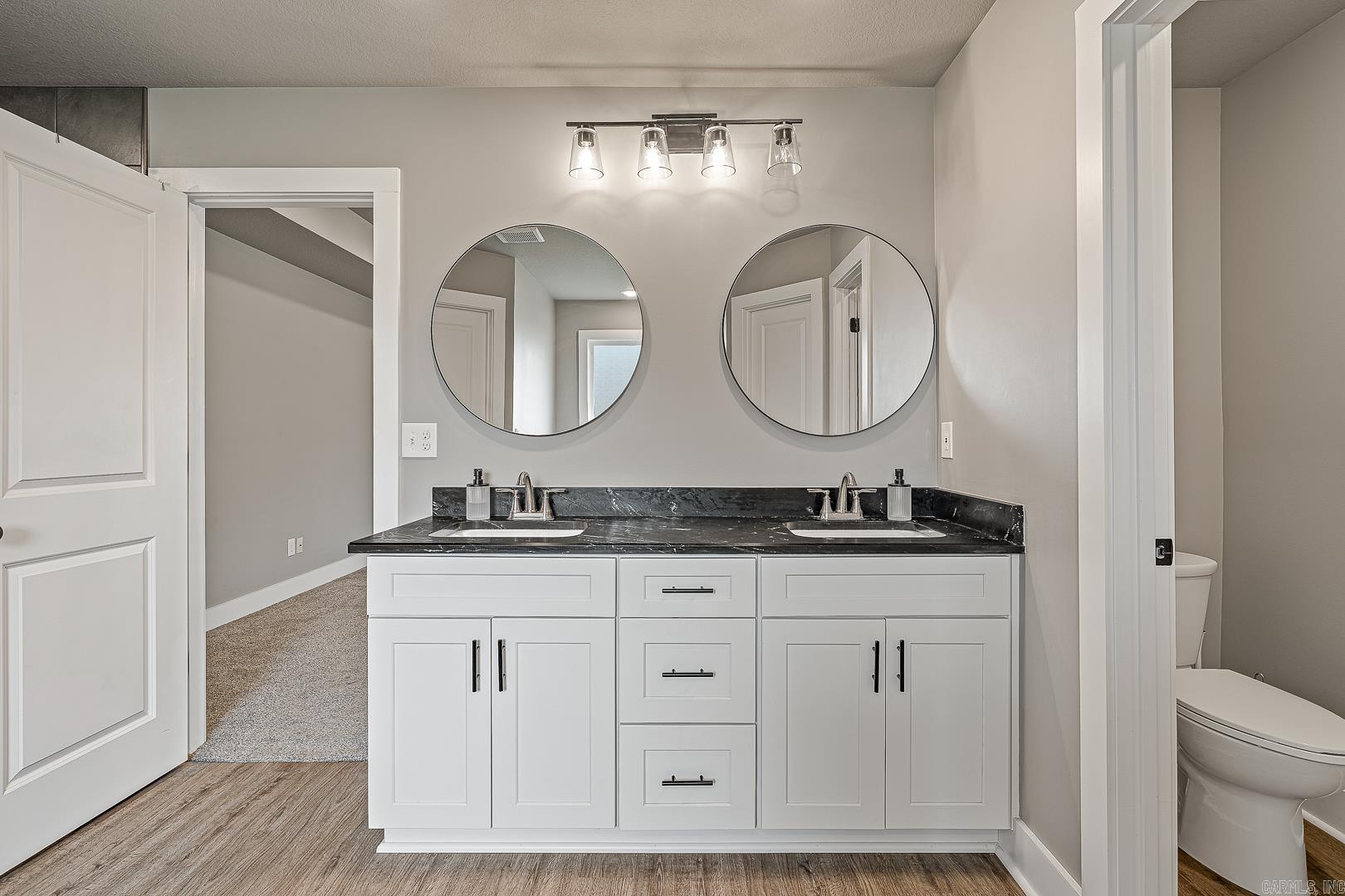 GATLIN CROSSING AT WHISPERING HI - Residential
