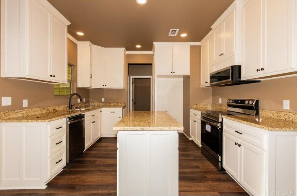 WOODBRIDGE - Residential