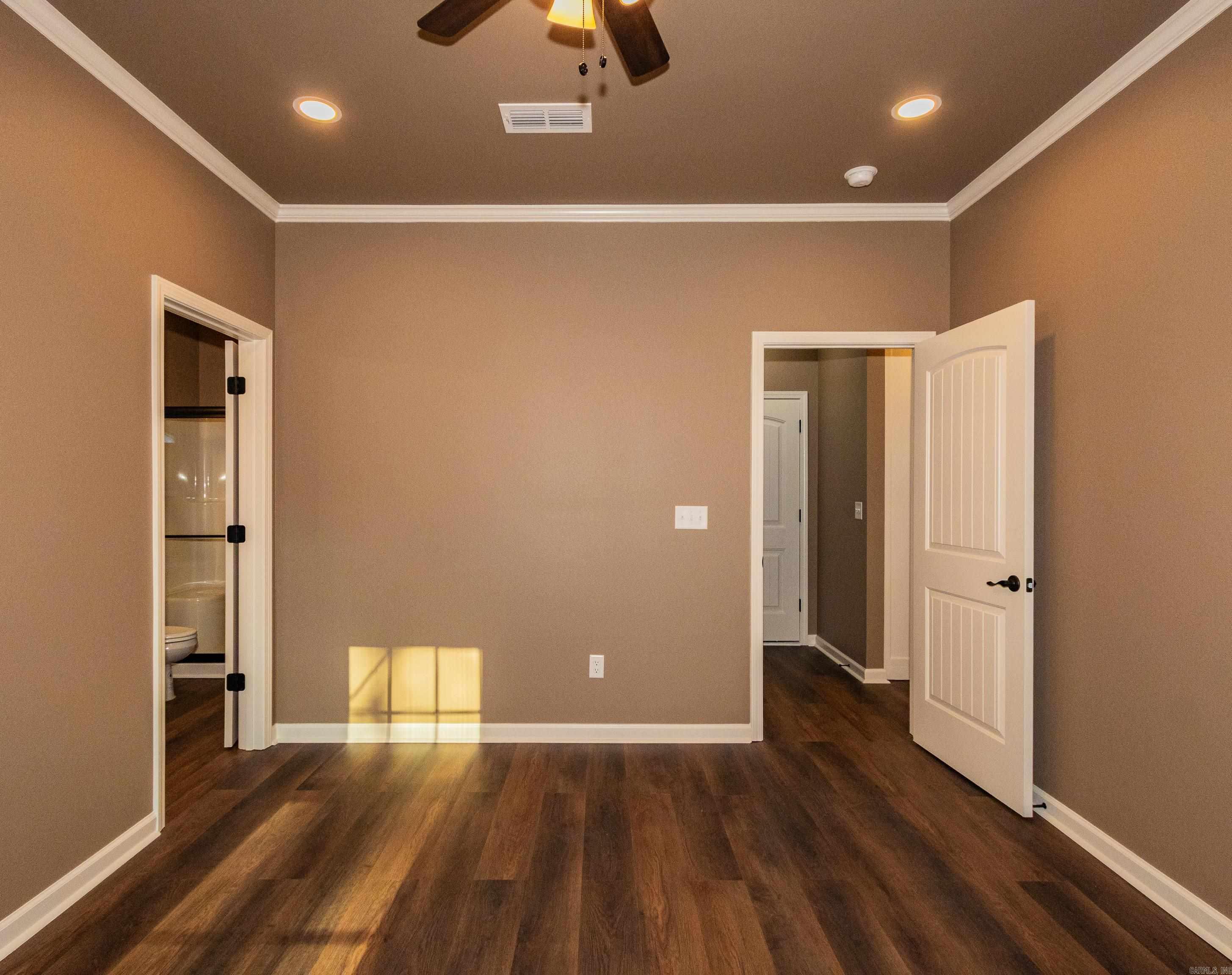 WOODBRIDGE - Residential